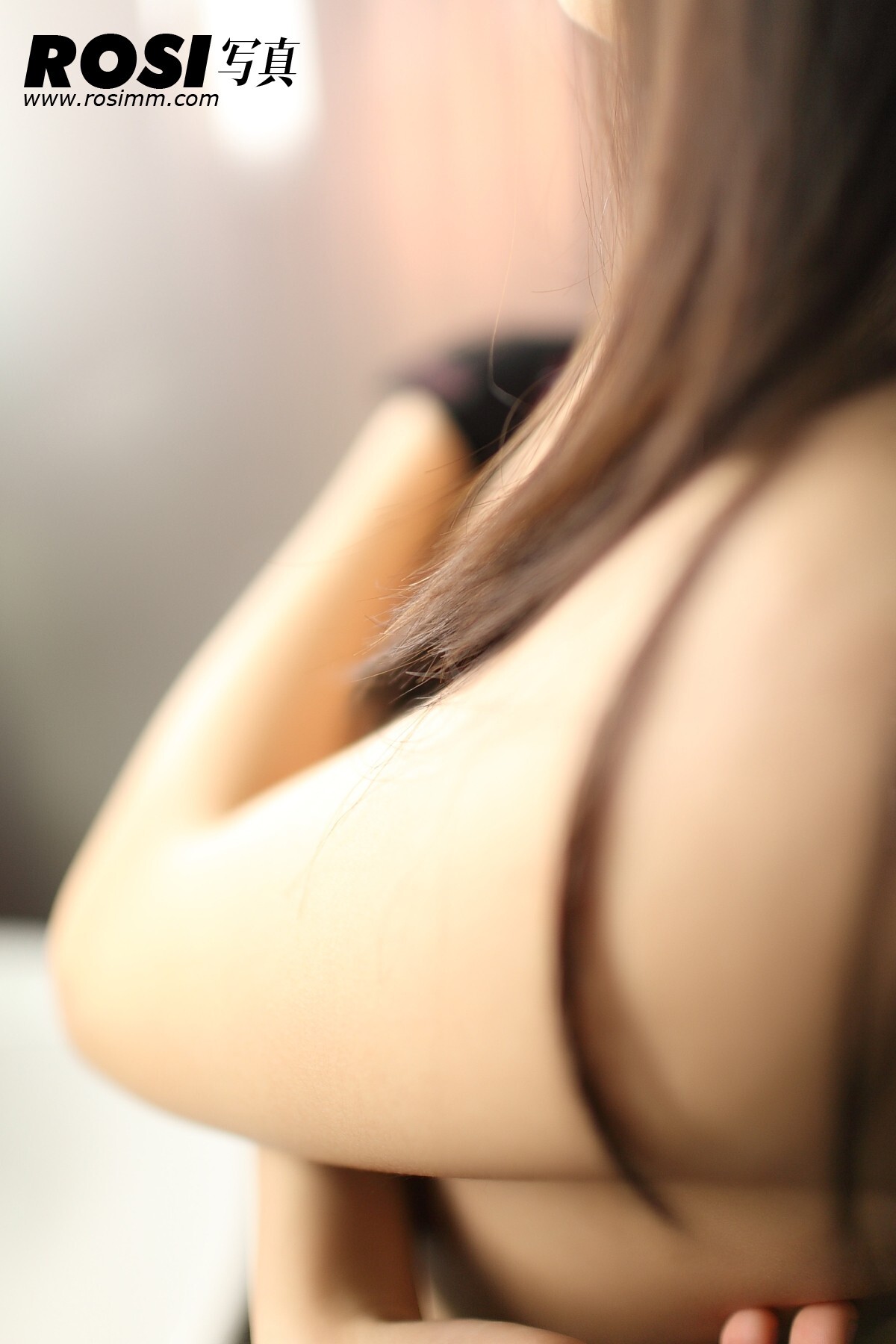 [ROSI] 20120508 No.269 匿名寫真 国产丝袜美女大胆写真