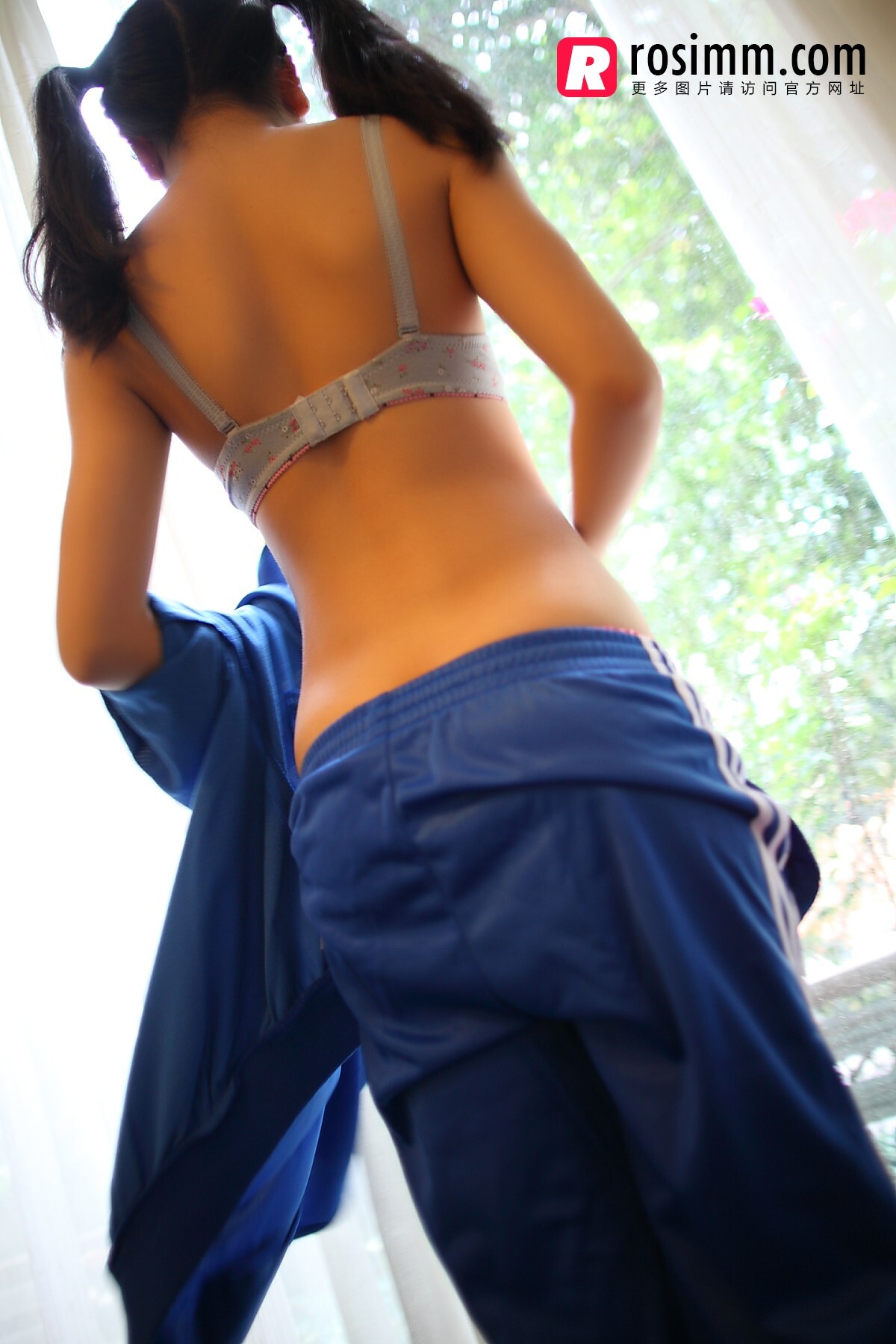 [ROSI] 20140301 No.816 匿名寫真