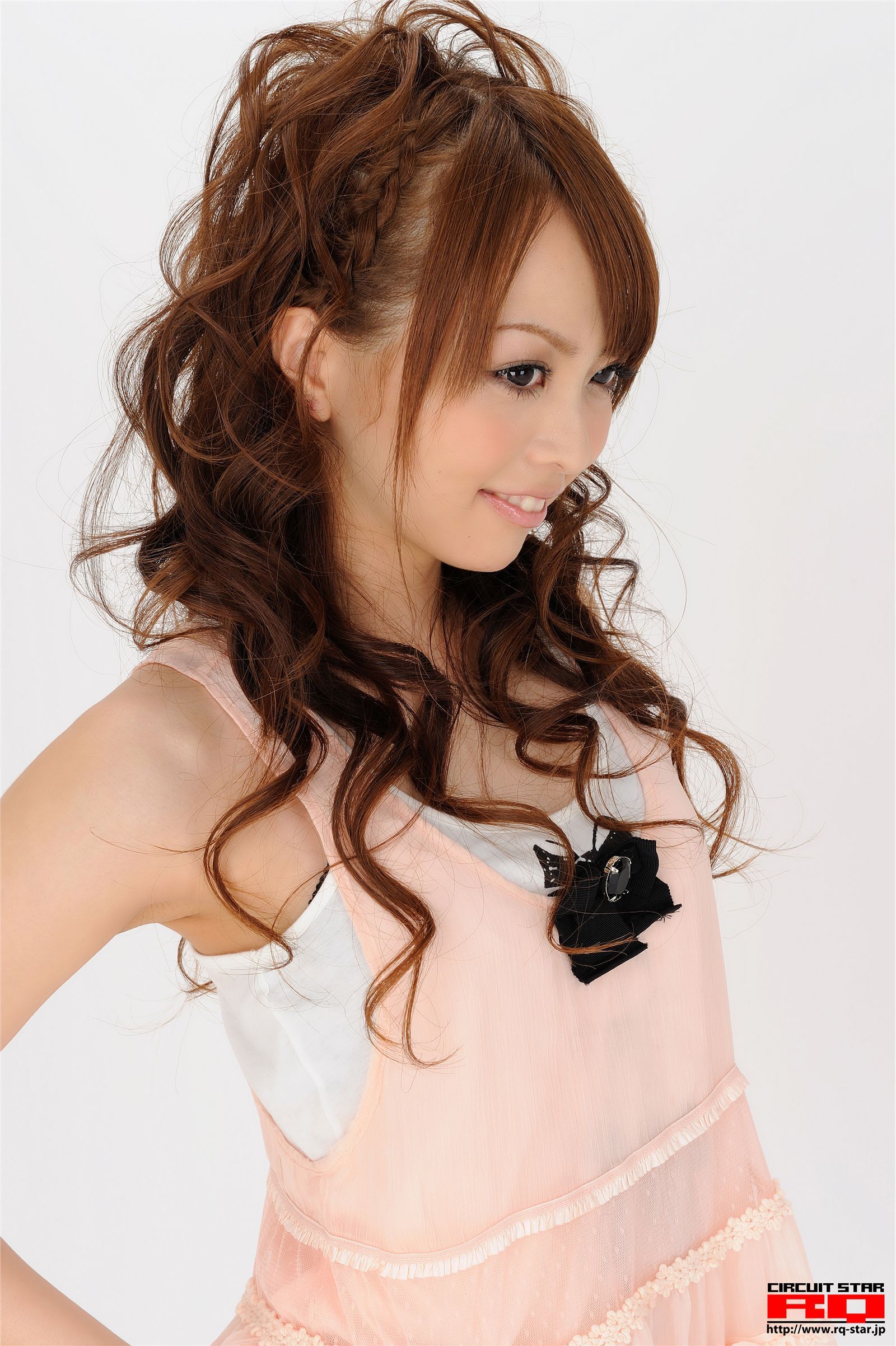 NO.00297 成島桃香 高清大图 [RQ-STAR]
