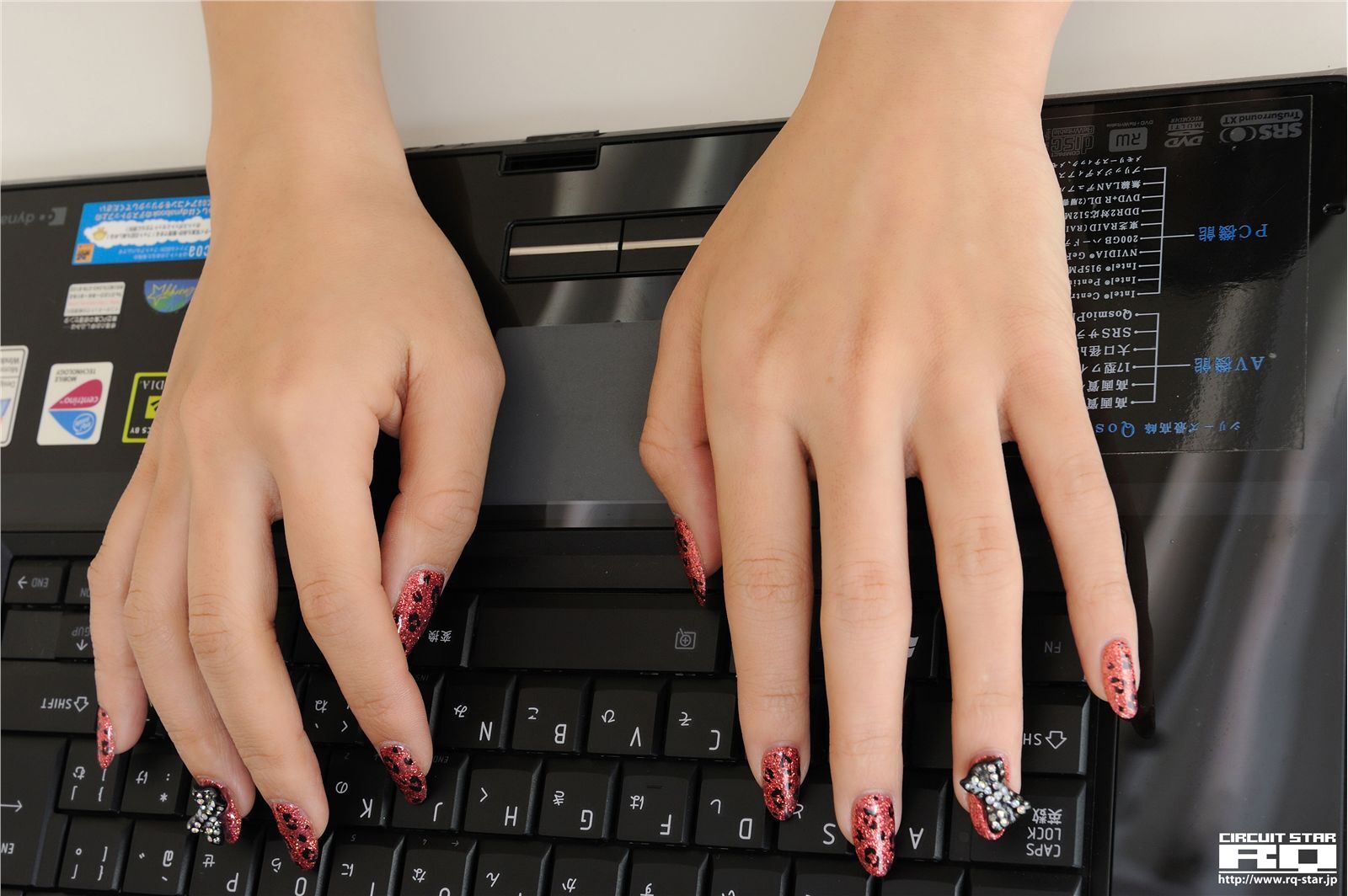 京本奈々办公室丝袜 NO.00465 Nana Kyomoto [RQ-STAR]