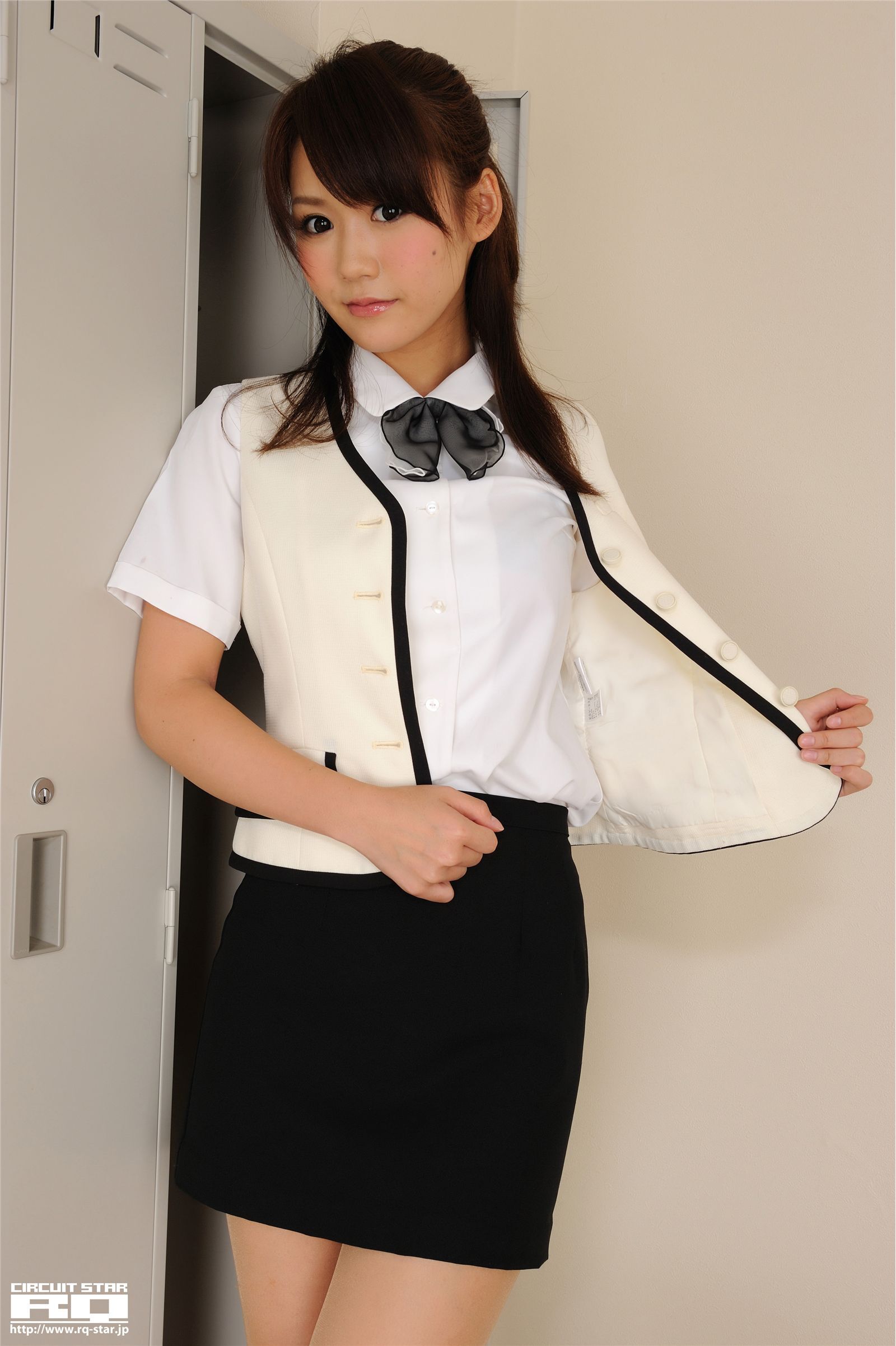 優実 Office Lady [RQ-STAR] NO.00536 Yumi 日本制服美女写真