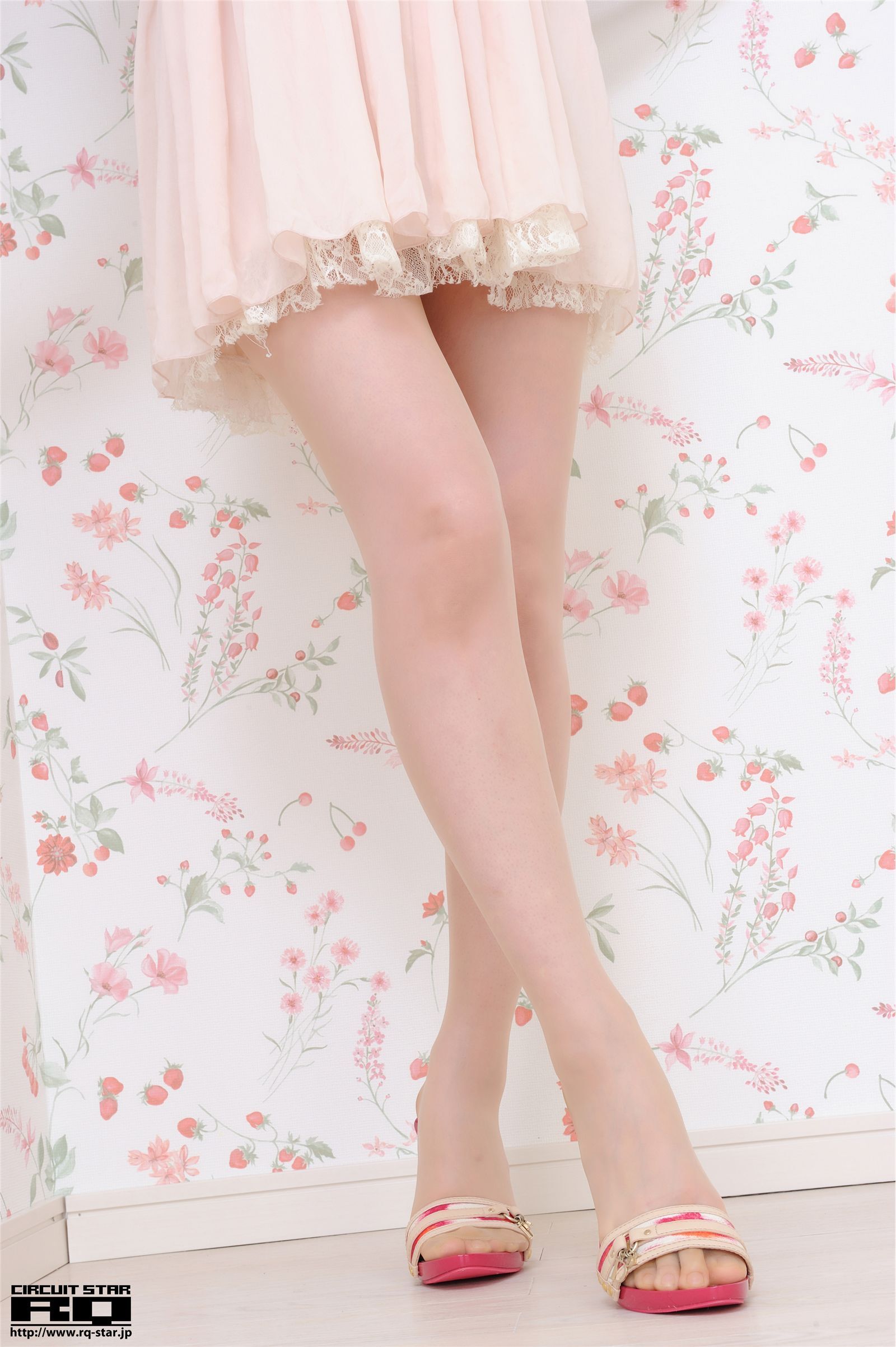 友木えり [RQ-STAR] NO.00564 Eri Tomoki 日本制服性感图片