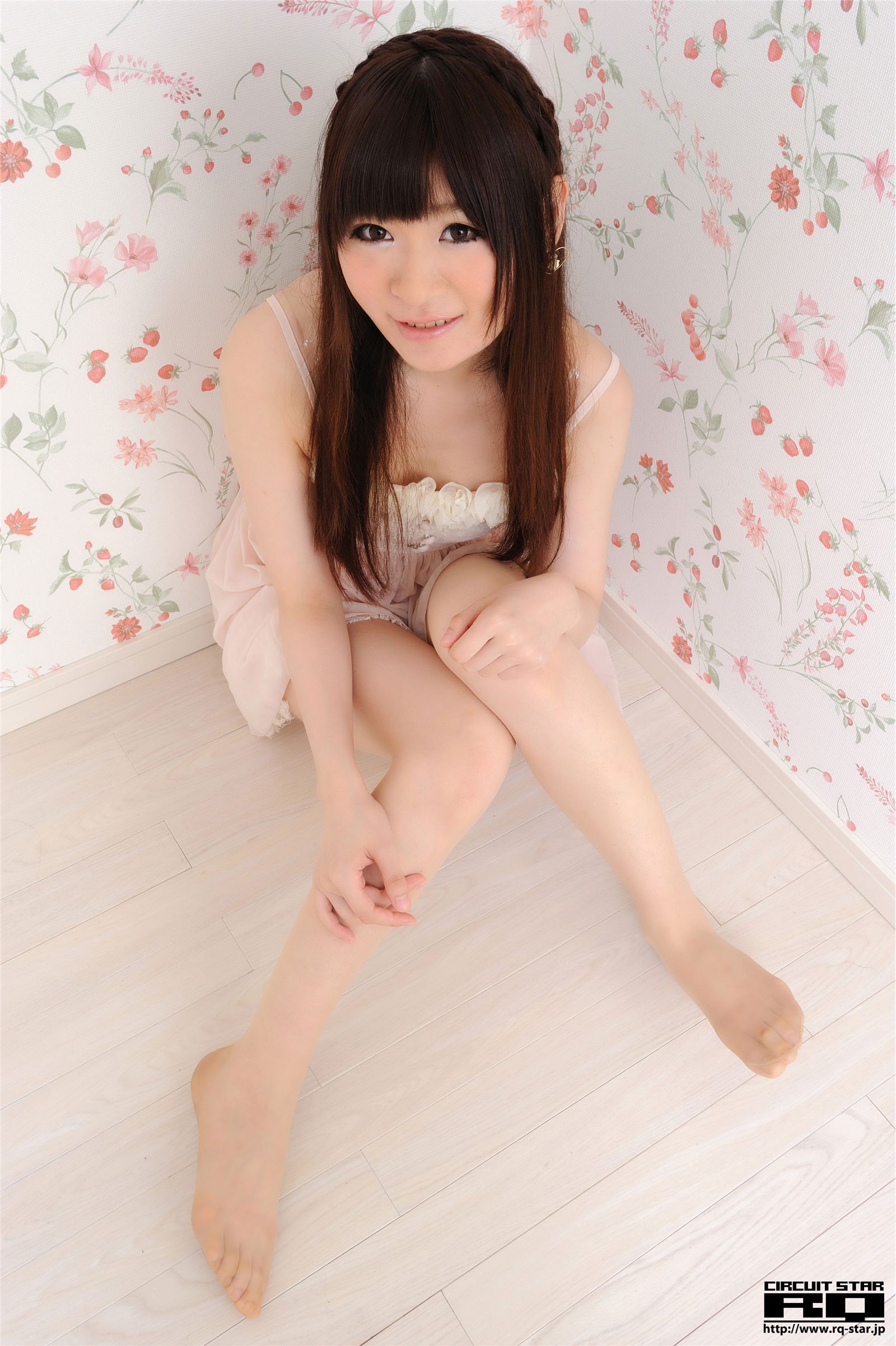 友木えり [RQ-STAR] NO.00564 Eri Tomoki 日本制服性感图片