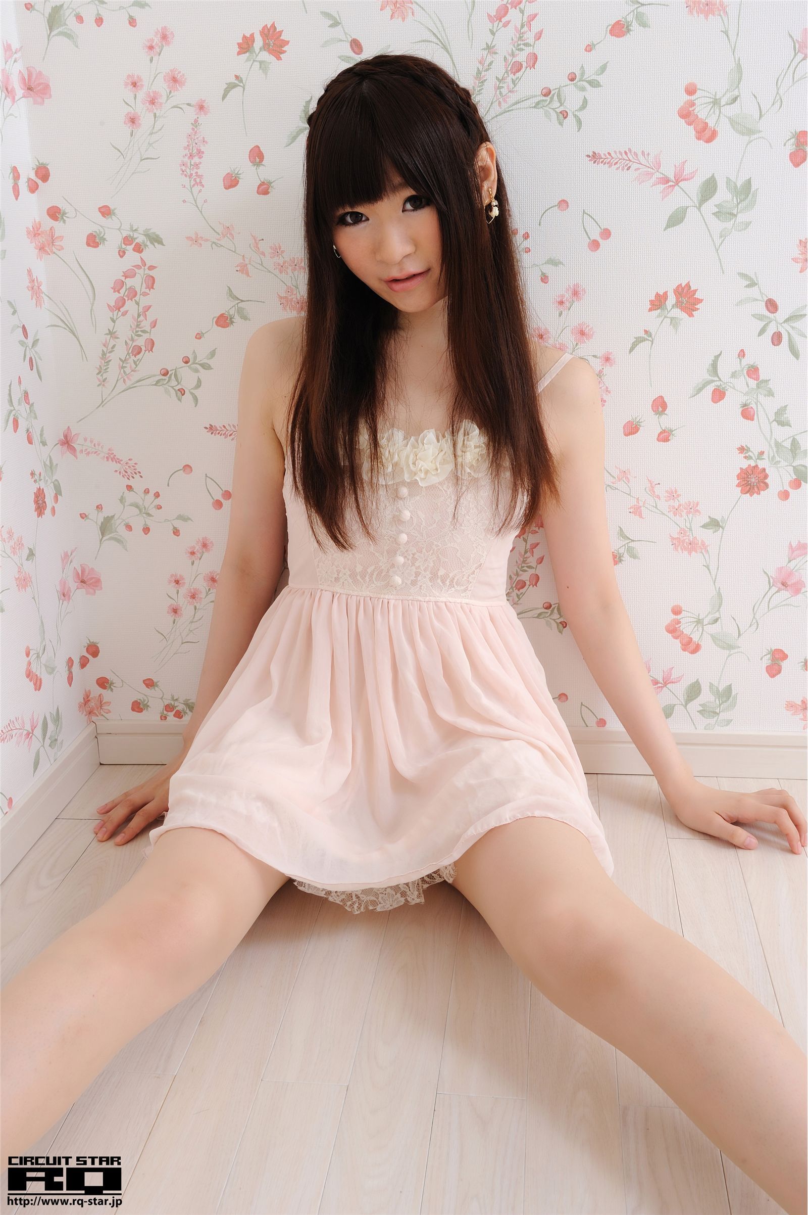 友木えり [RQ-STAR] NO.00564 Eri Tomoki 日本制服性感图片