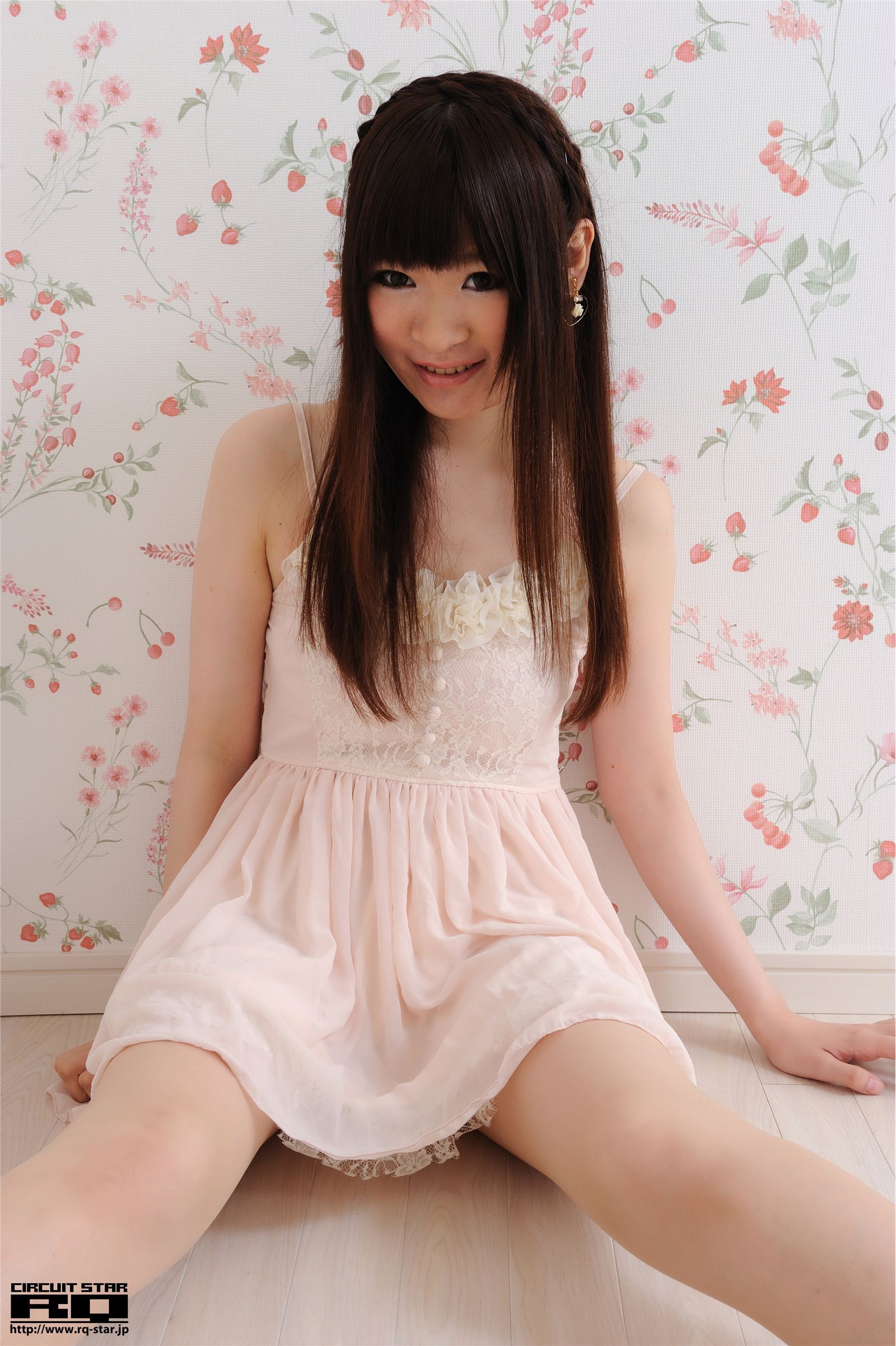 友木えり [RQ-STAR] NO.00564 Eri Tomoki 日本制服性感图片