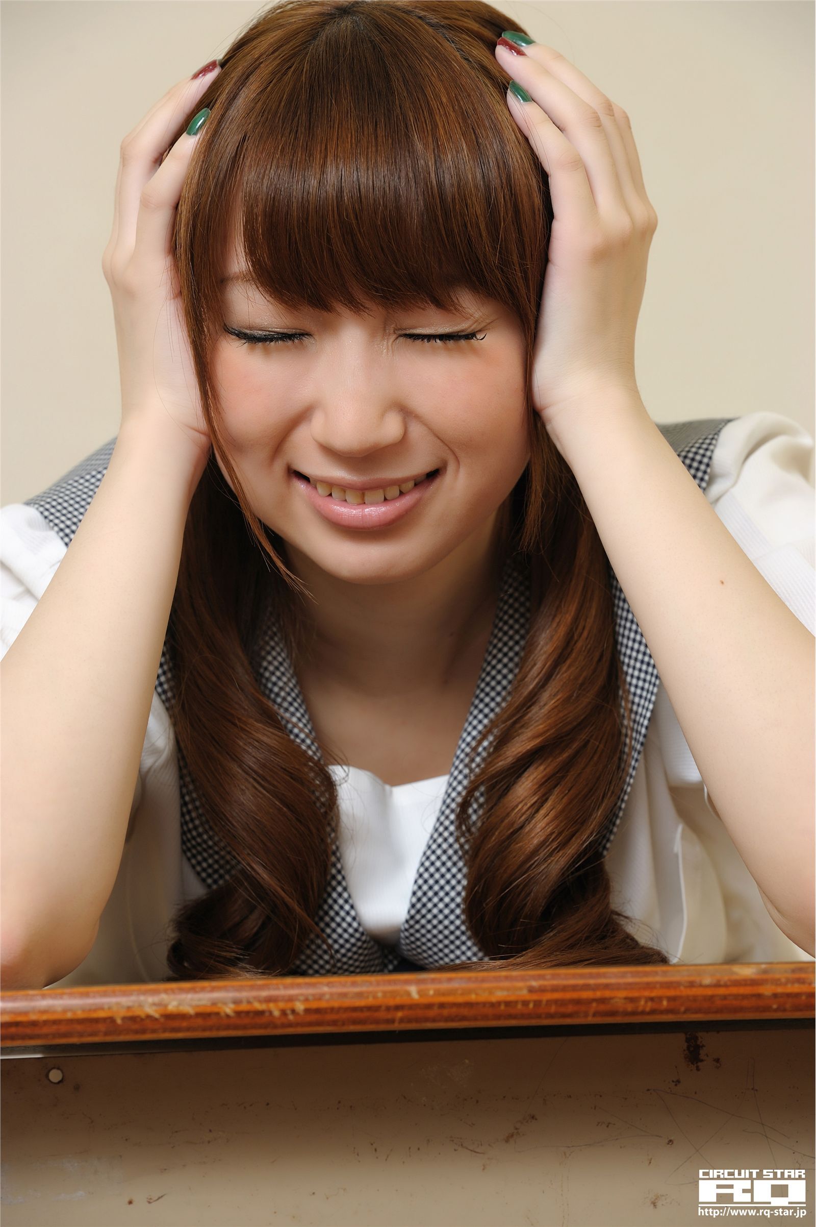 荒井嘉奈 [RQ-STAR] NO.00571 Kana Arai 校园制服诱惑