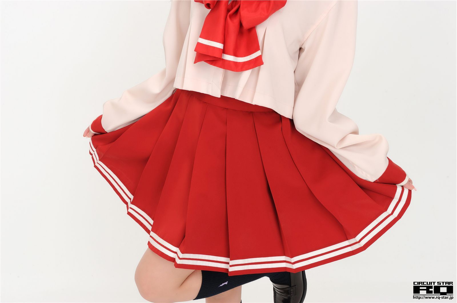 [RQ-STAR] NO.00578 Chihiro Akiha 秋葉ちひろ 校园制服美女图片