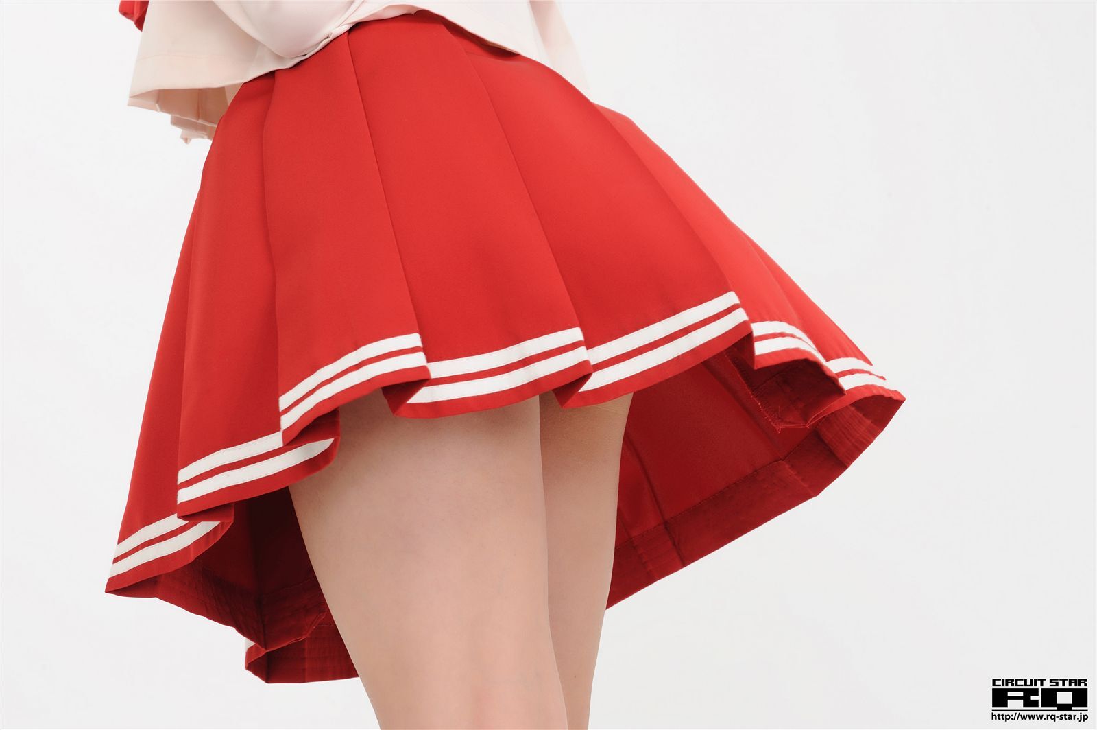 [RQ-STAR] NO.00578 Chihiro Akiha 秋葉ちひろ 校园制服美女图片