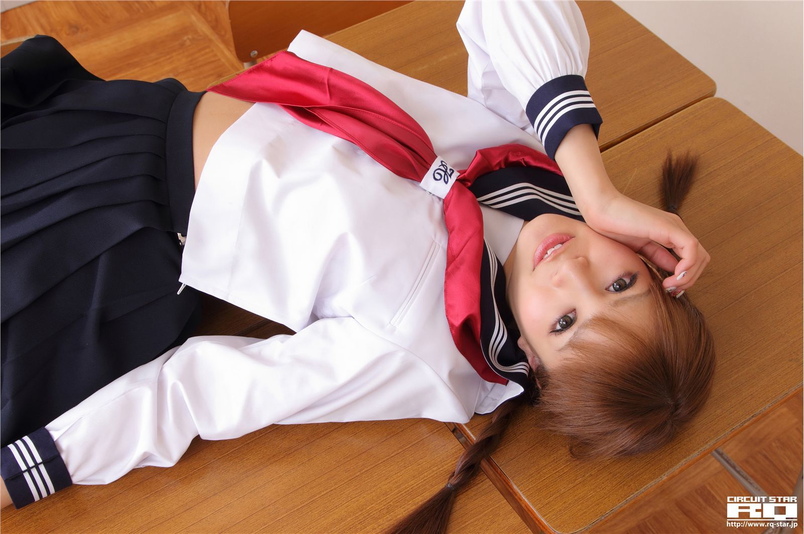 NO.00584 春菜めぐみ 『セーラー服』 RQ-STAR 性感女优图片