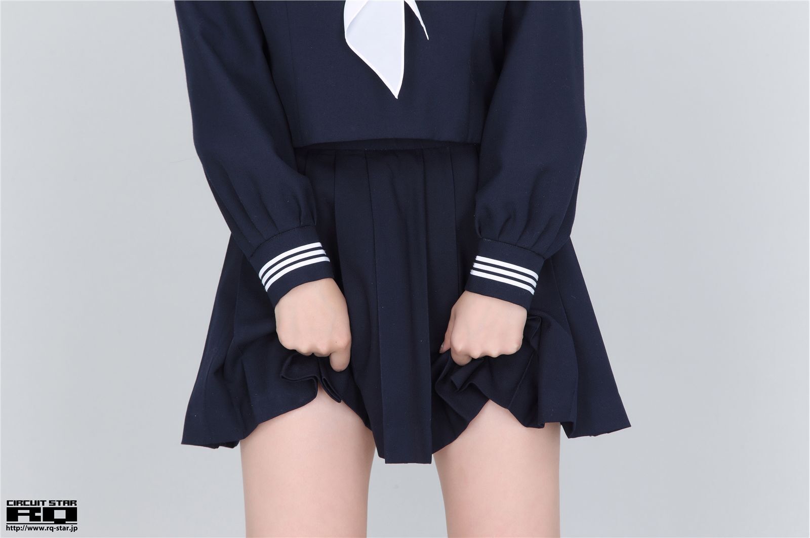 柚崎明日香 日本高清制服性感图片 [RQ-Star][02-27]NO.00607