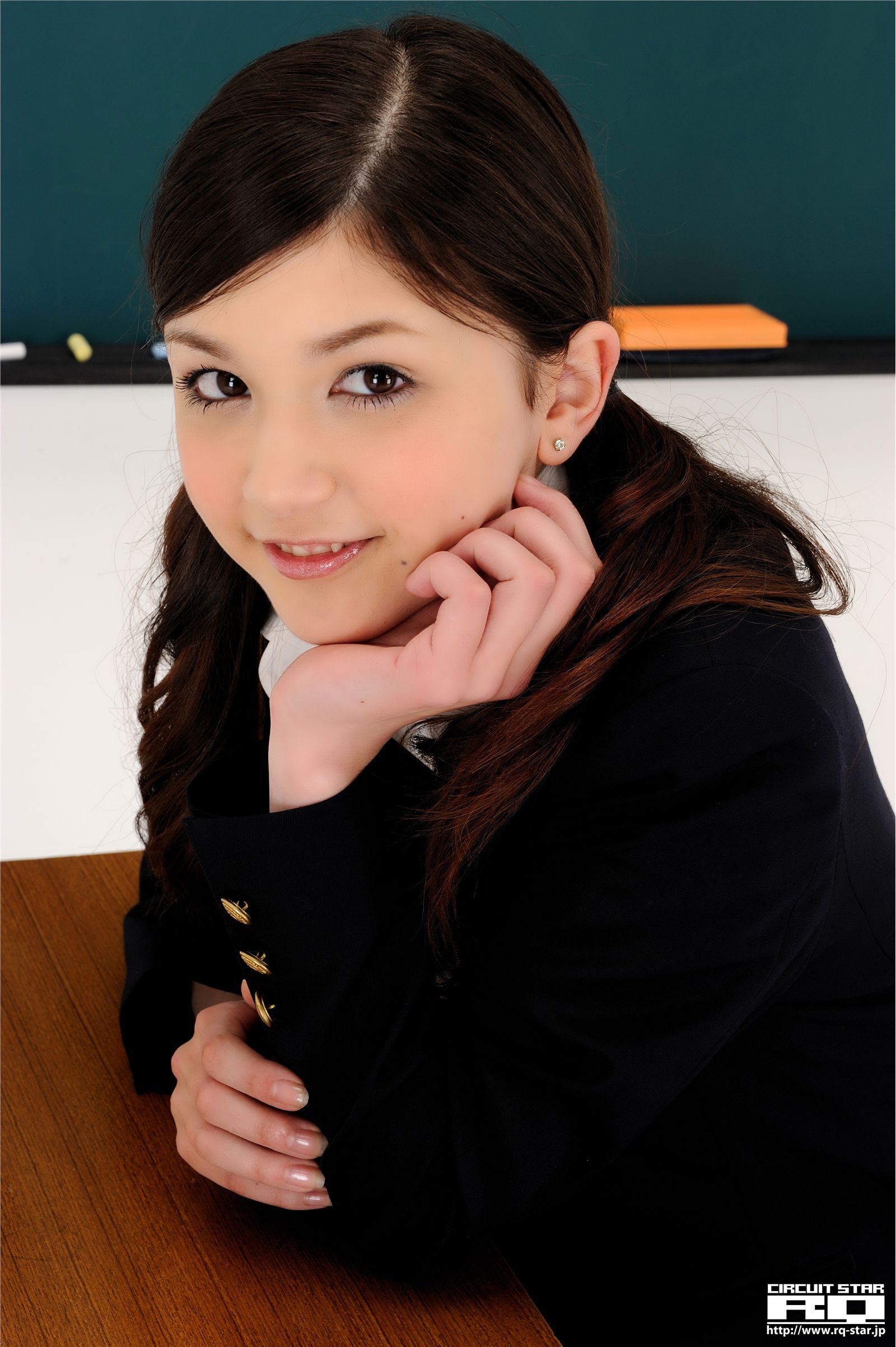 [RQ-STAR] NO.0348 Amy Kubo 久保エイミー　制服诱惑日本美女