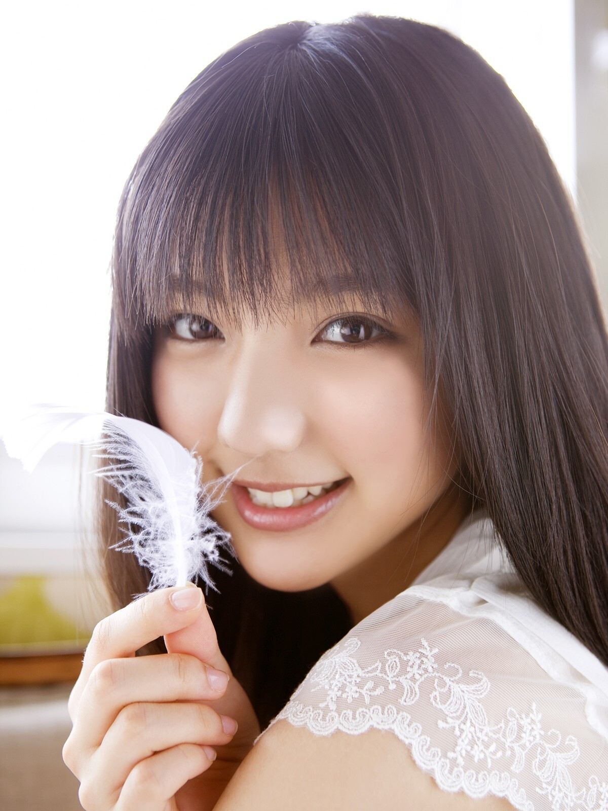 真野恵里菜『MANO-SOUL』 [Sabra.net]