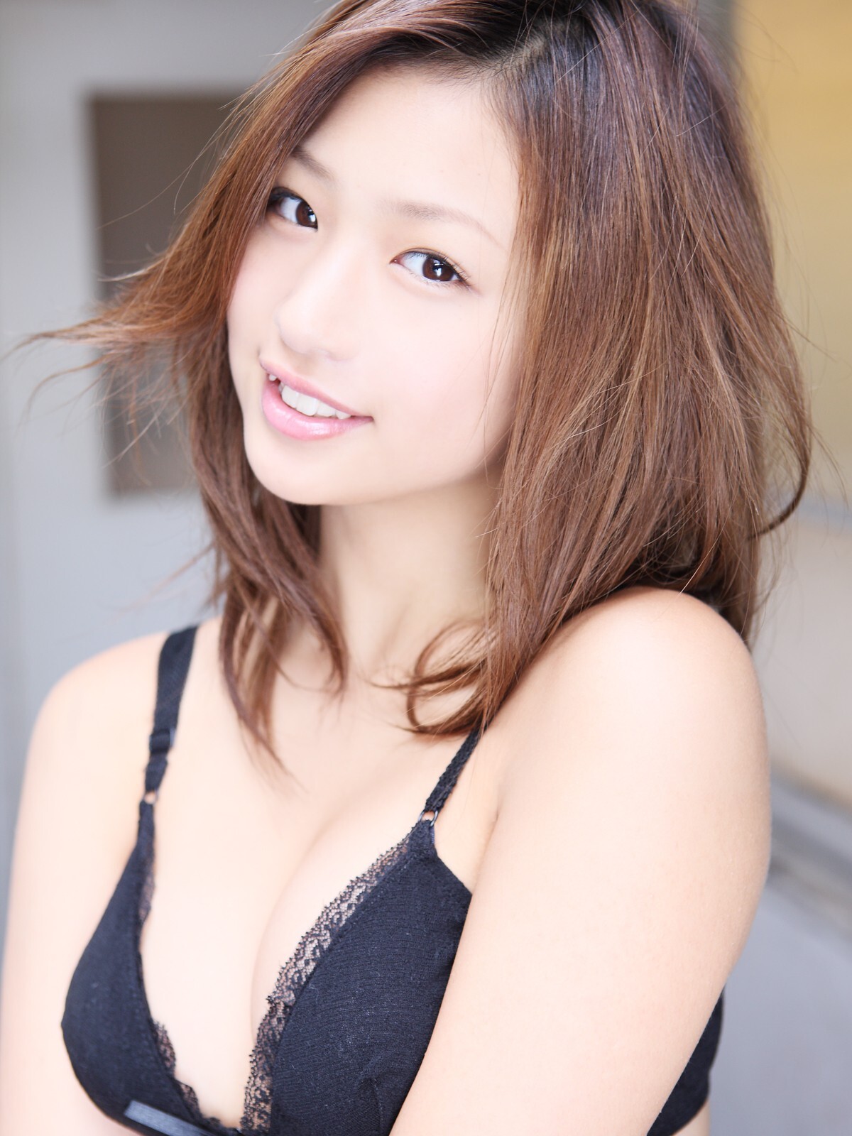 佐山彩香 [Sabra.net]