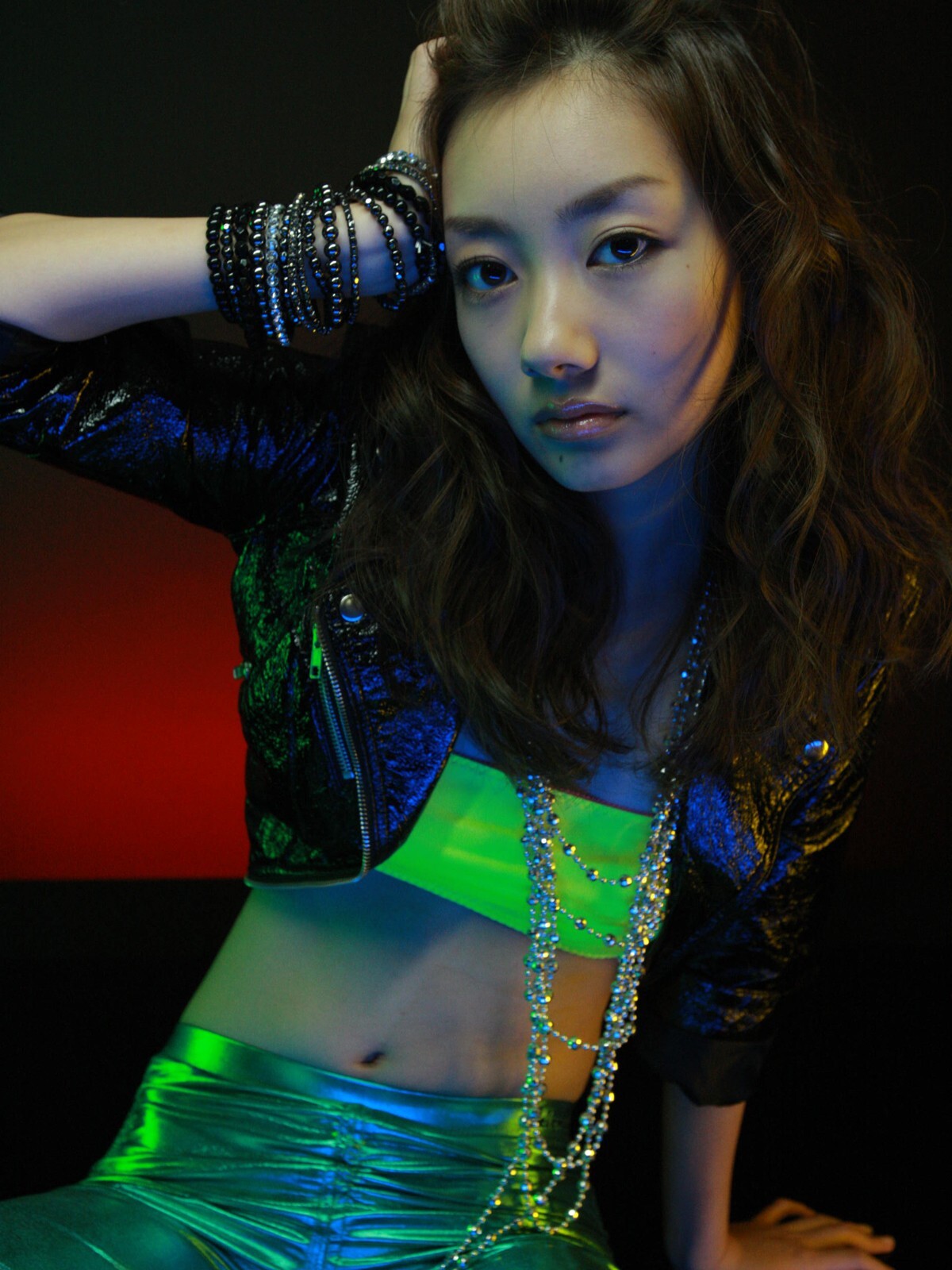 波瑠『NAKED GIRL』超美少女- 波瑠が初グラビアに挑戦 [Sabra.net]