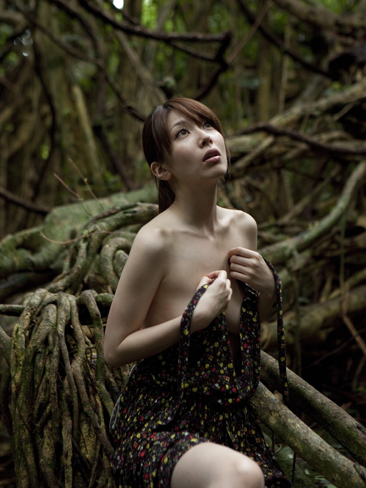 小林恵美 野外写真大胆裸露高清 [Sabra.net]