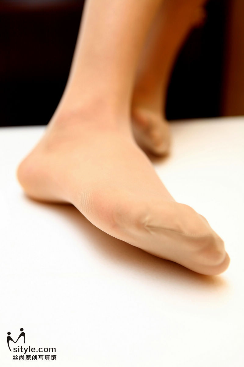 [丝尚Sityle-VIP]20130118 NO.074  国产丝袜美腿女郎