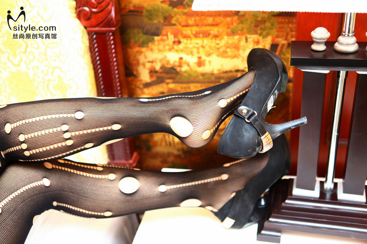 [丝尚Sityle-VIP]20130129 NO.077 性感丝袜美女图片