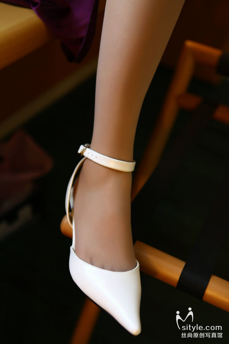 [丝尚Sityle-原图]20130315 NO.090 白色高跟 肉色丝袜