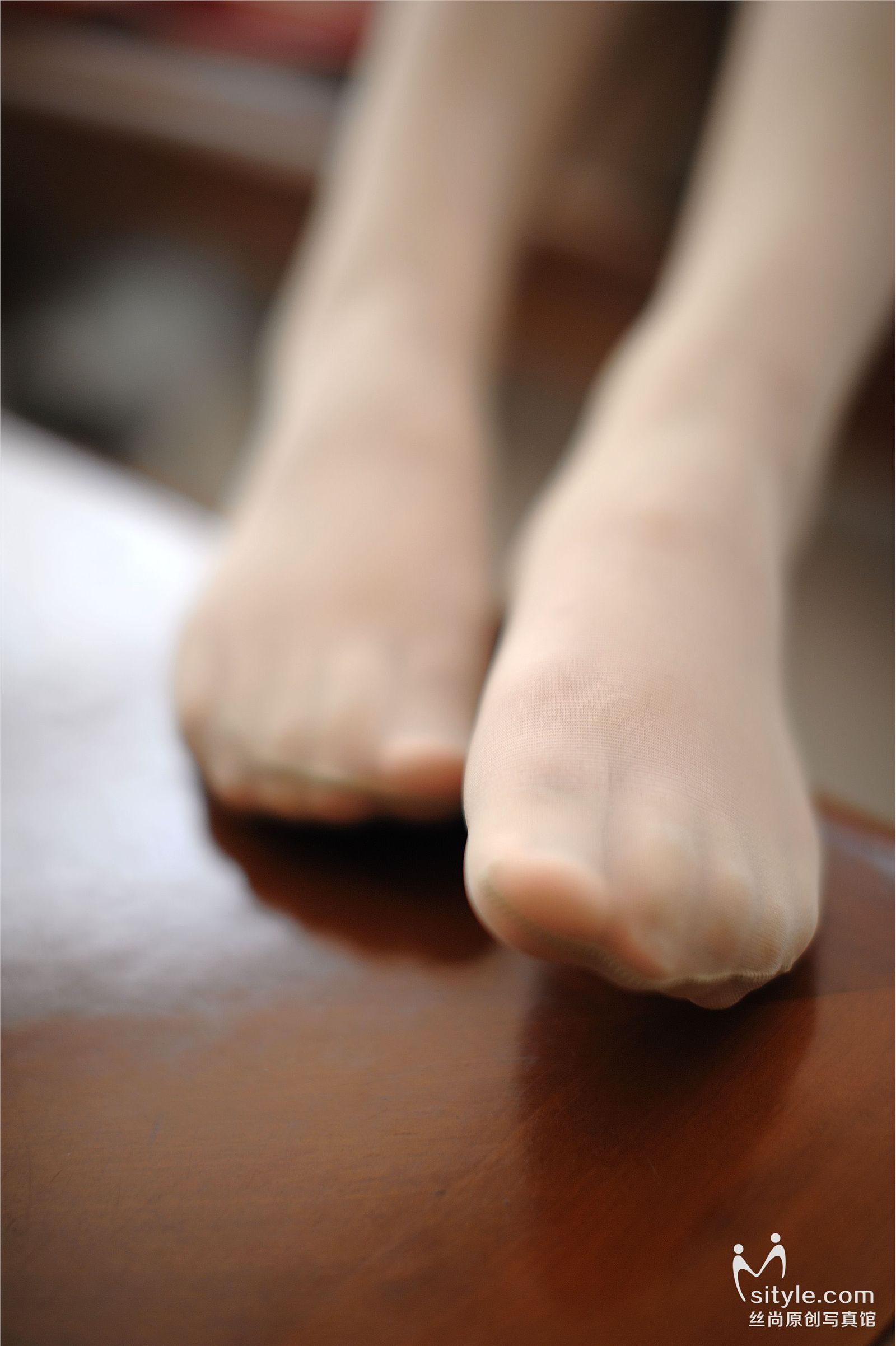 丝尚原创vip福利拍摄花絮丝袜美女写真 VIP-20120523