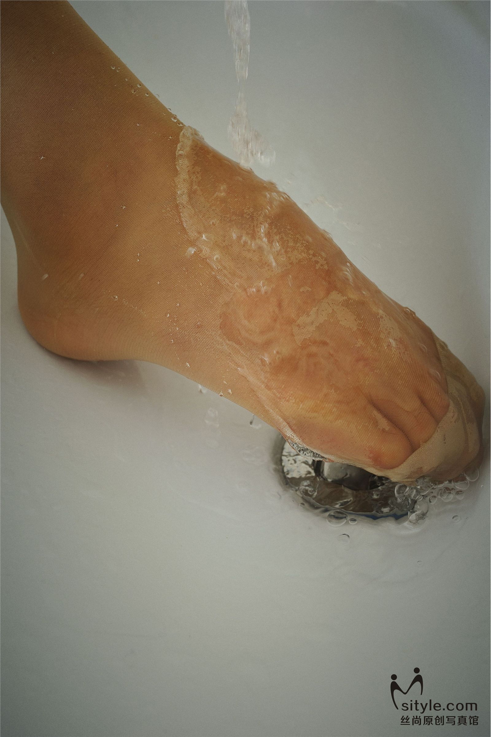 丝尚原创vip福利拍摄花絮丝袜美女写真 20120601－201206088