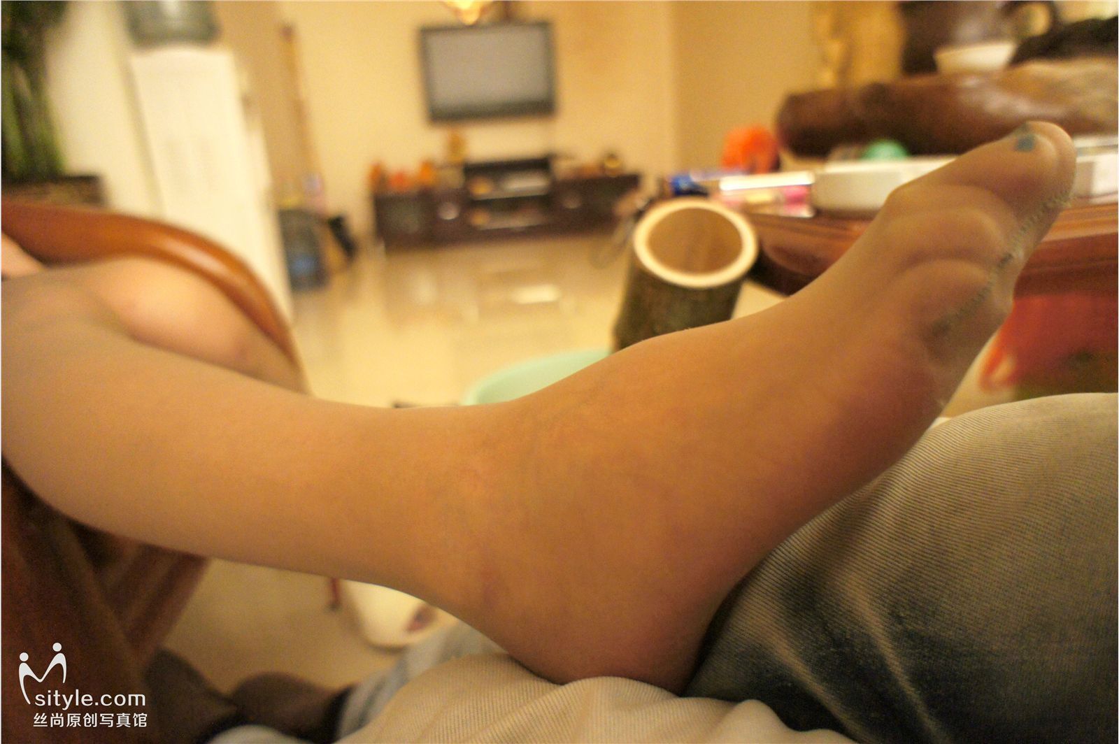 丝袜美女写真 丝尚原创vip福利拍摄花絮 VIP-20120610