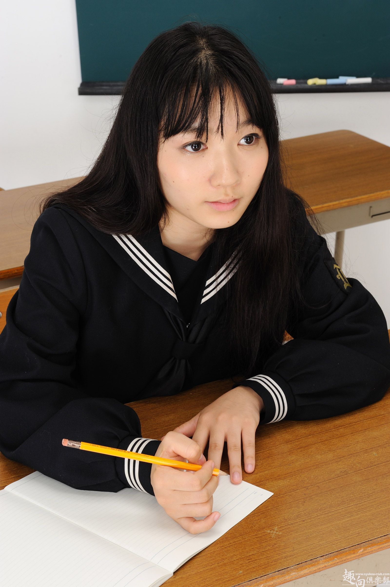 [Syukou-Club] 2012.11.12 制服少女フォト　韩国情色套图