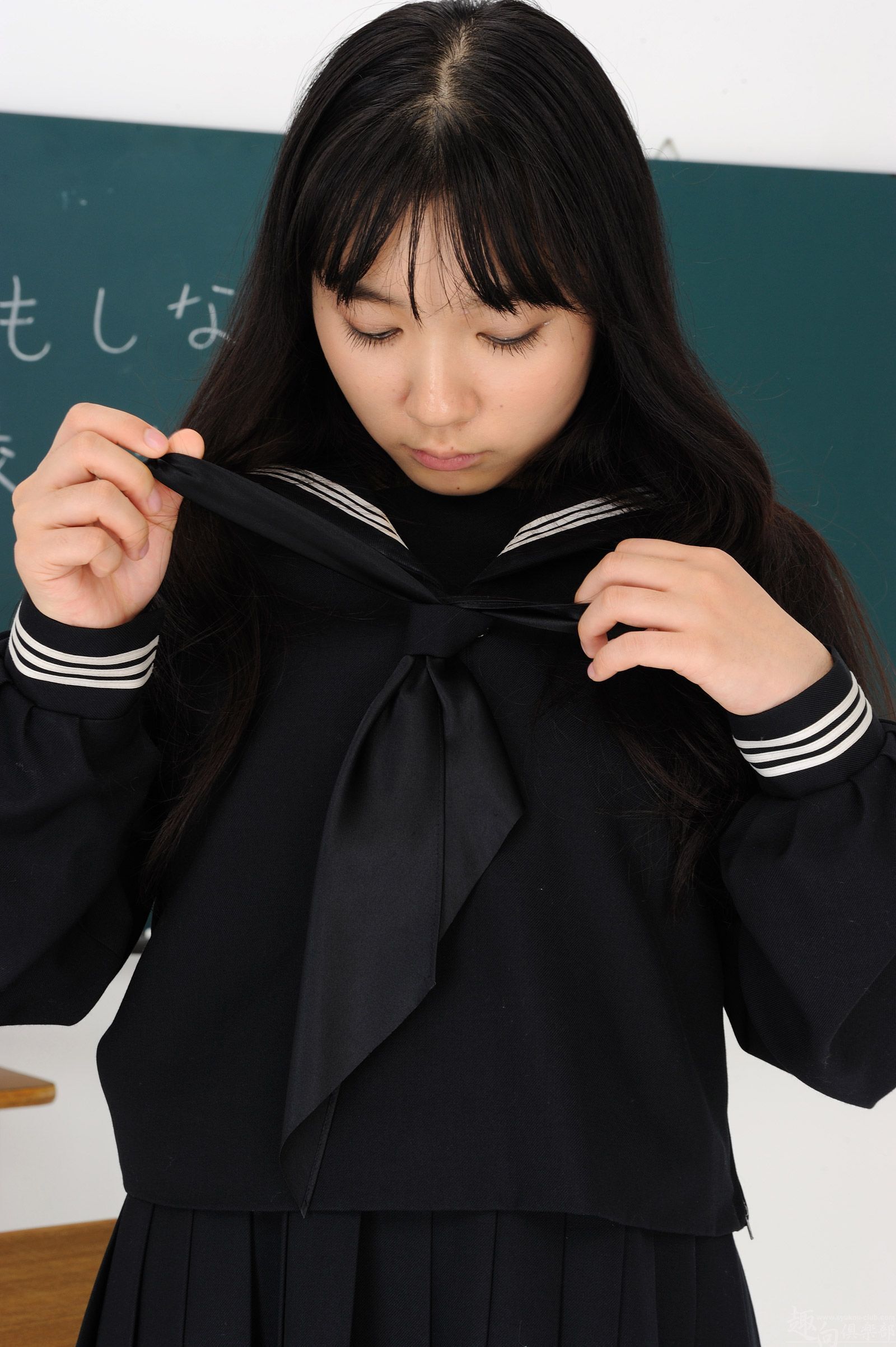 [Syukou-Club] 2012.11.12 制服少女フォト　韩国情色套图