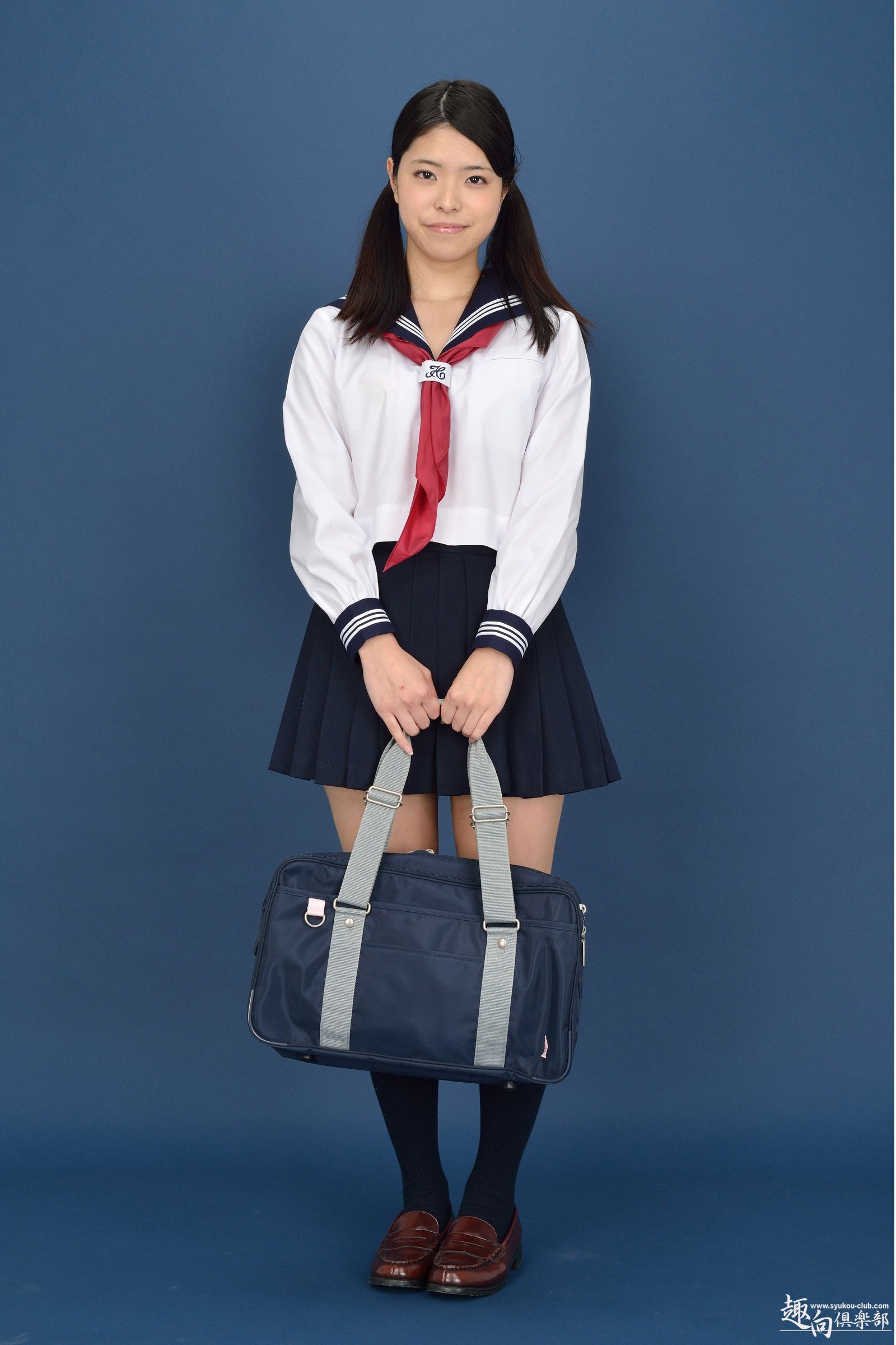 日本性感丝袜美女[Syukou-Club] 2013.01.04 自転車 渡里麻穇