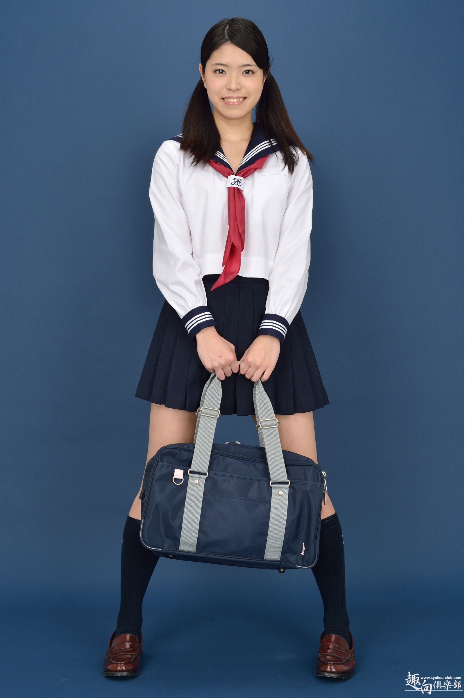 日本性感丝袜美女[Syukou-Club] 2013.01.04 自転車 渡里麻穇