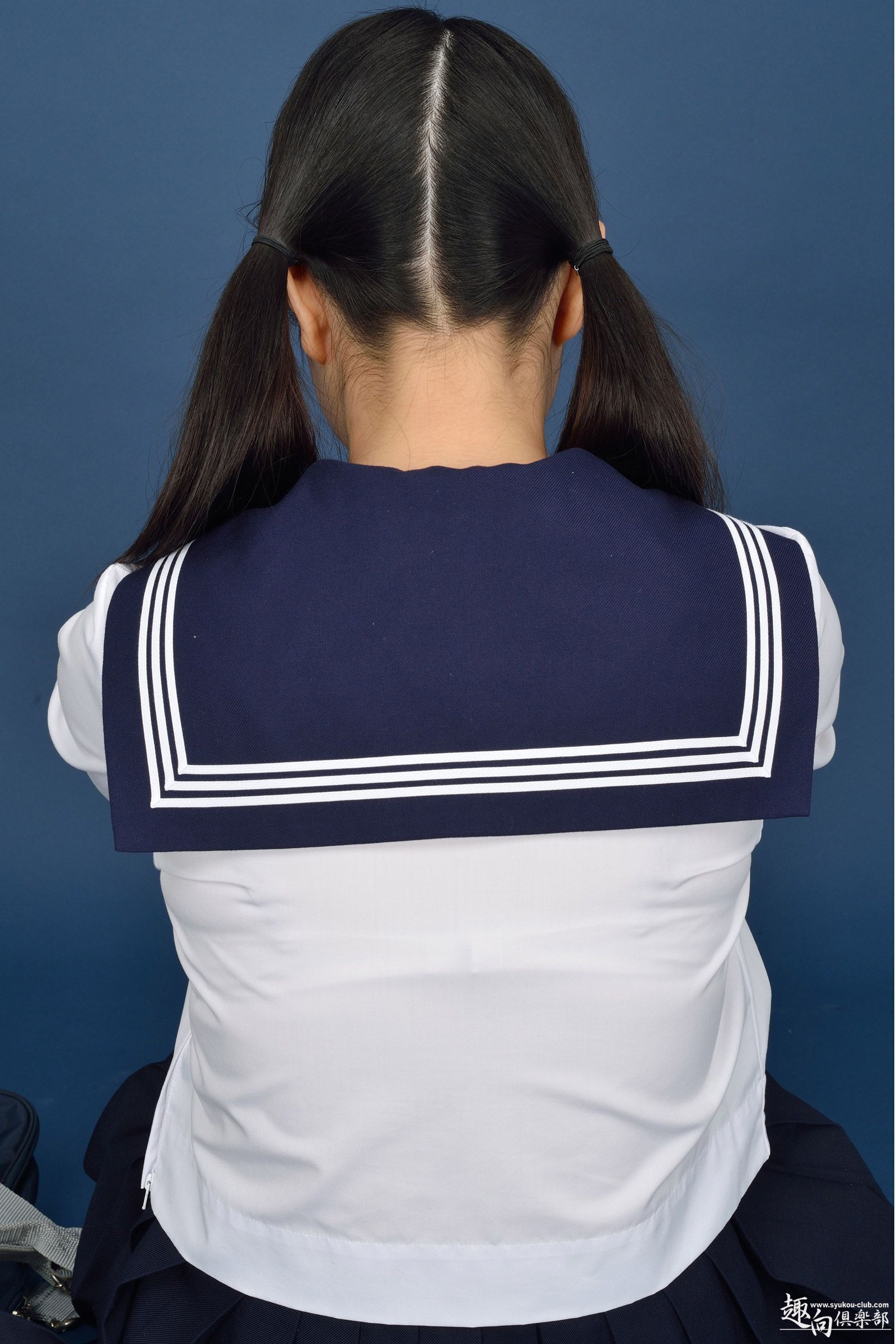 日本性感丝袜美女[Syukou-Club] 2013.01.04 自転車 渡里麻穇