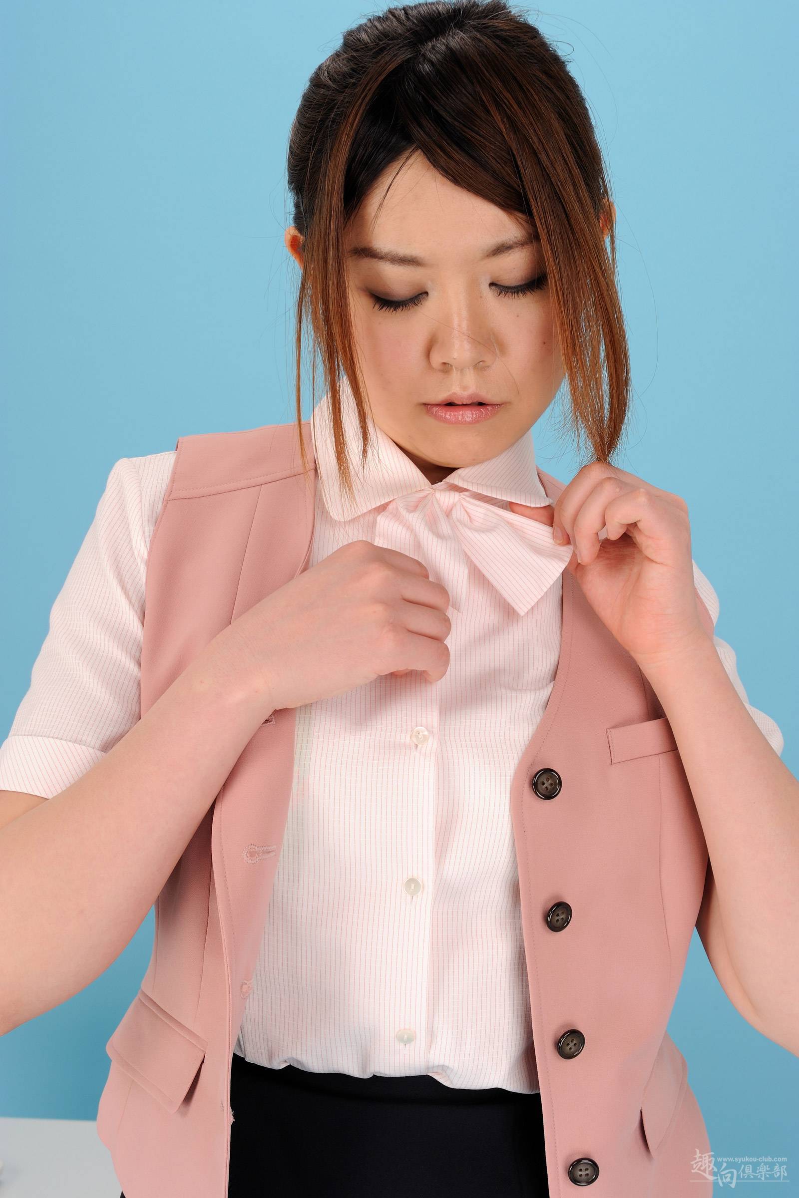 [Syukou-Club]七海あん  No.113 ミニスカOL倶楽部