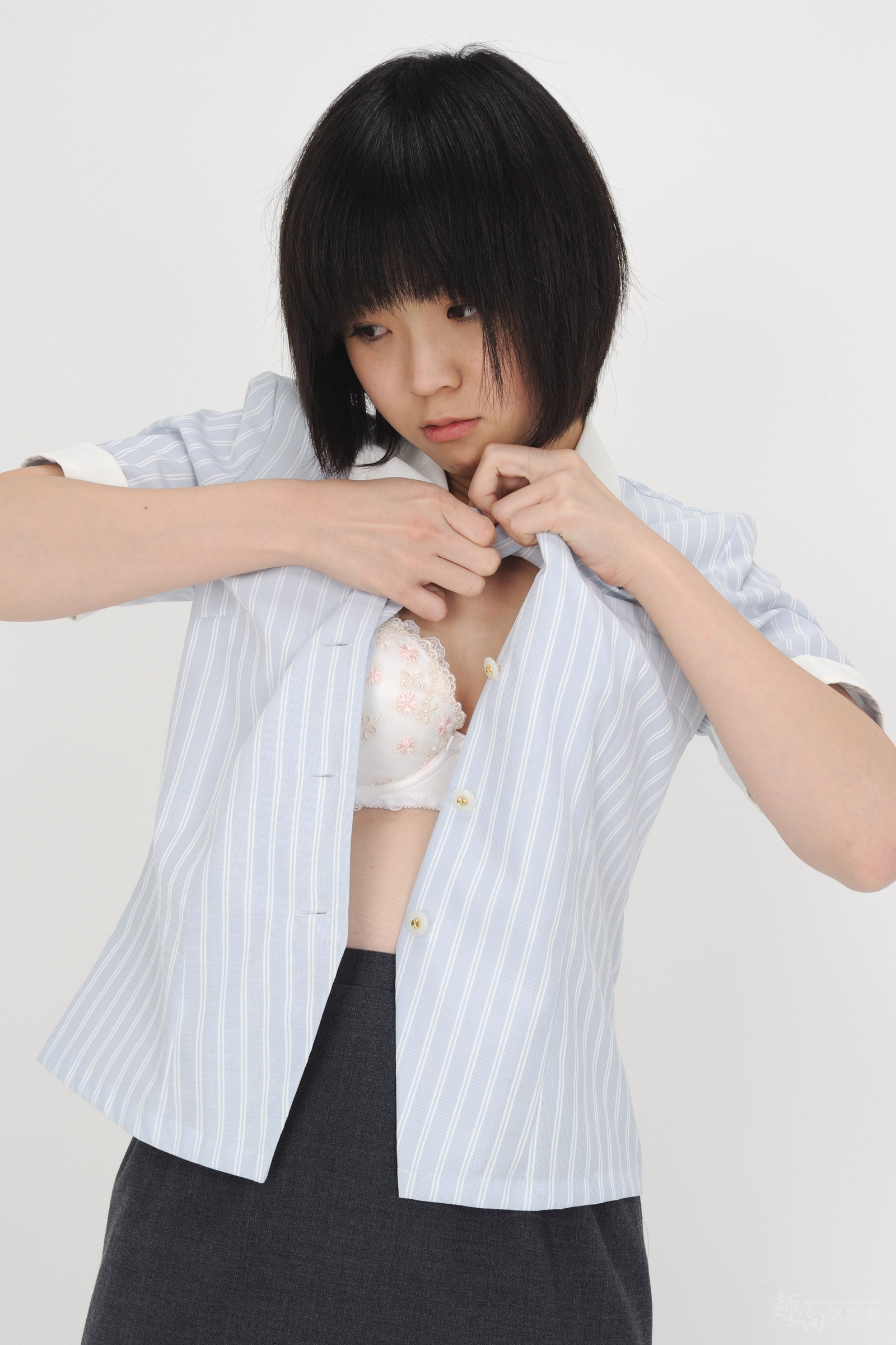 [Syukou-Club]  Digi-Girl No.123 新入秘書 办公室美女制服写真