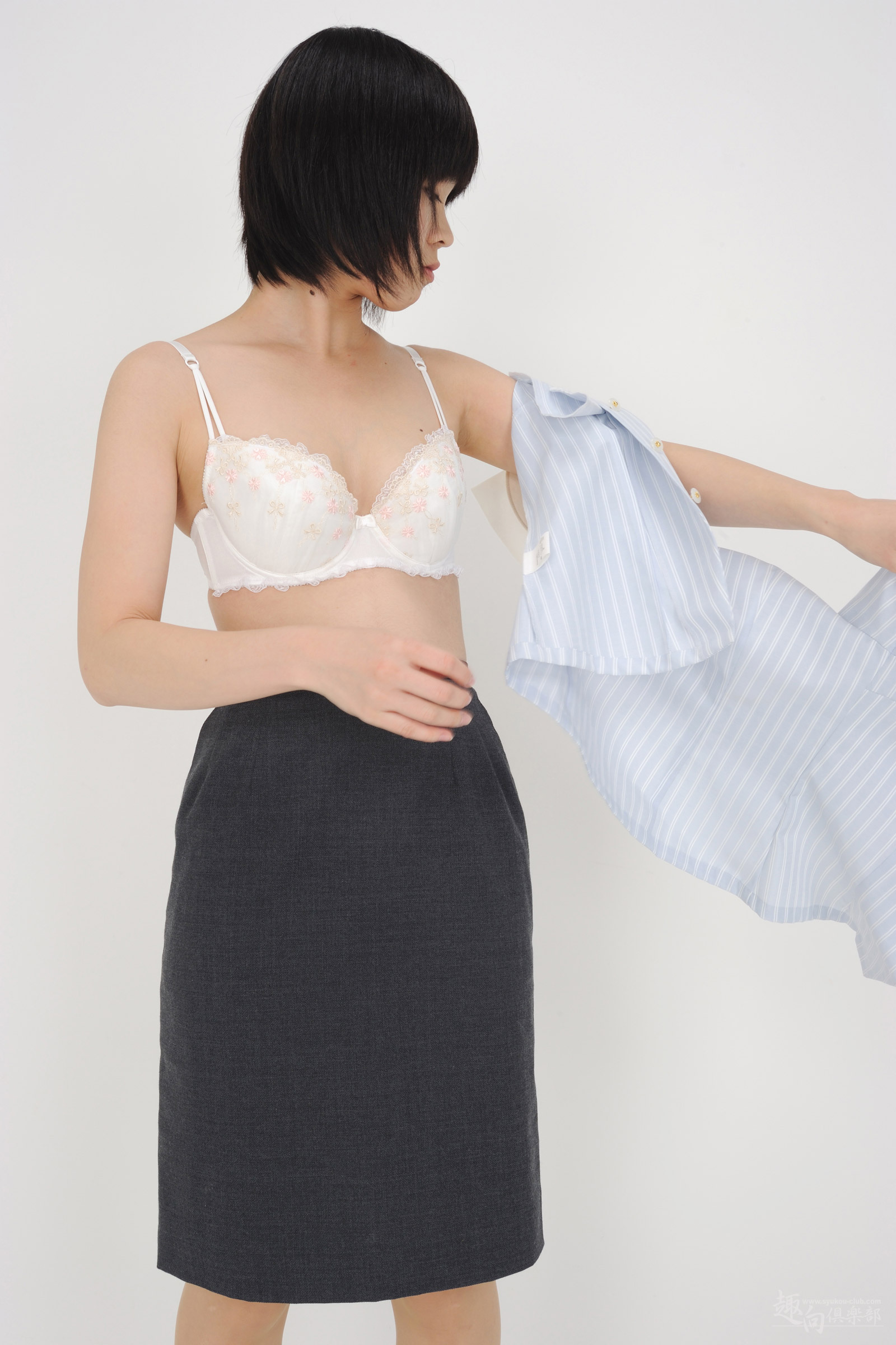 [Syukou-Club]  Digi-Girl No.123 新入秘書 办公室美女制服写真