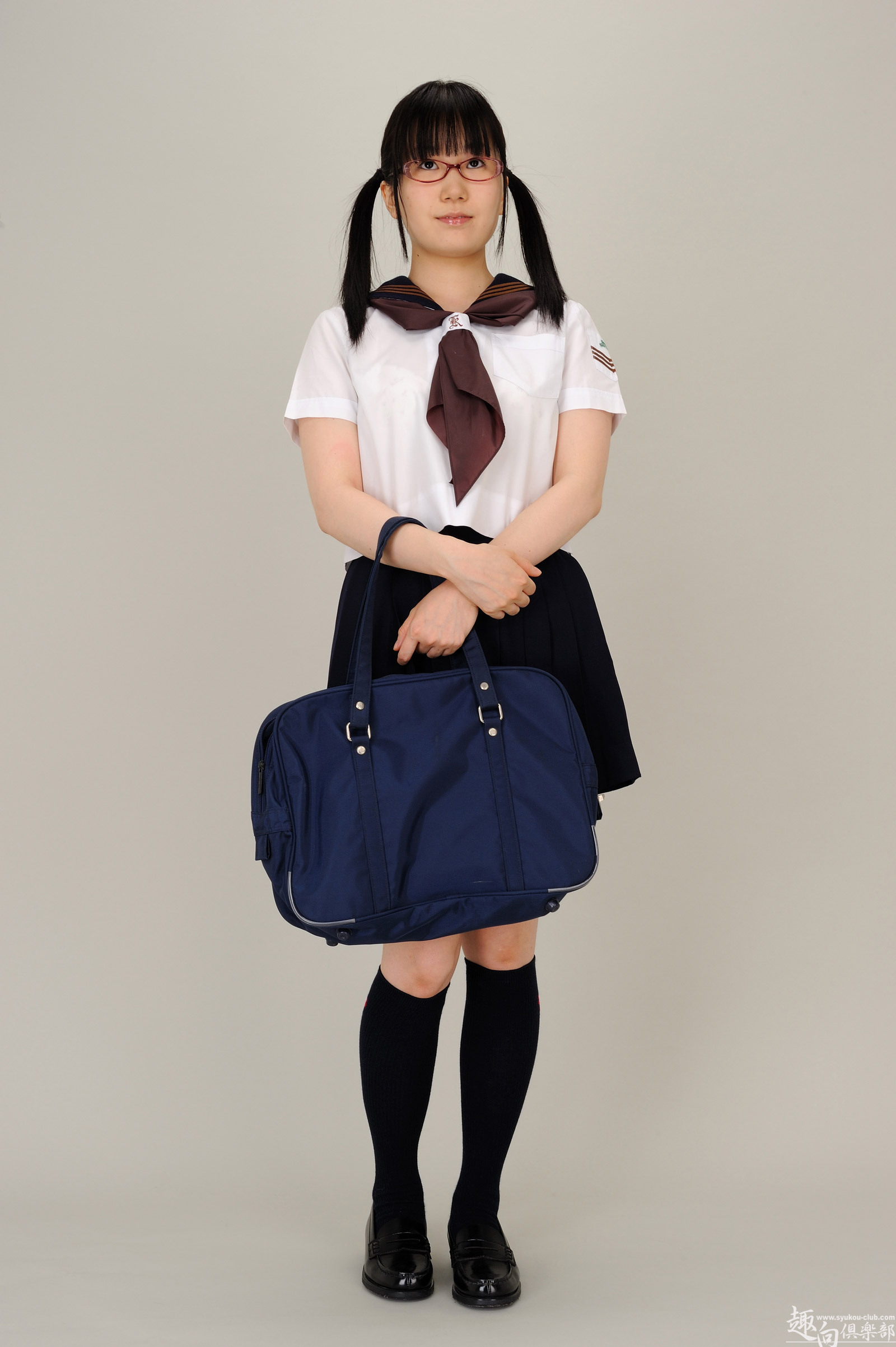 [Syukou-Club] 2013.05.22 制服少女15 仲上