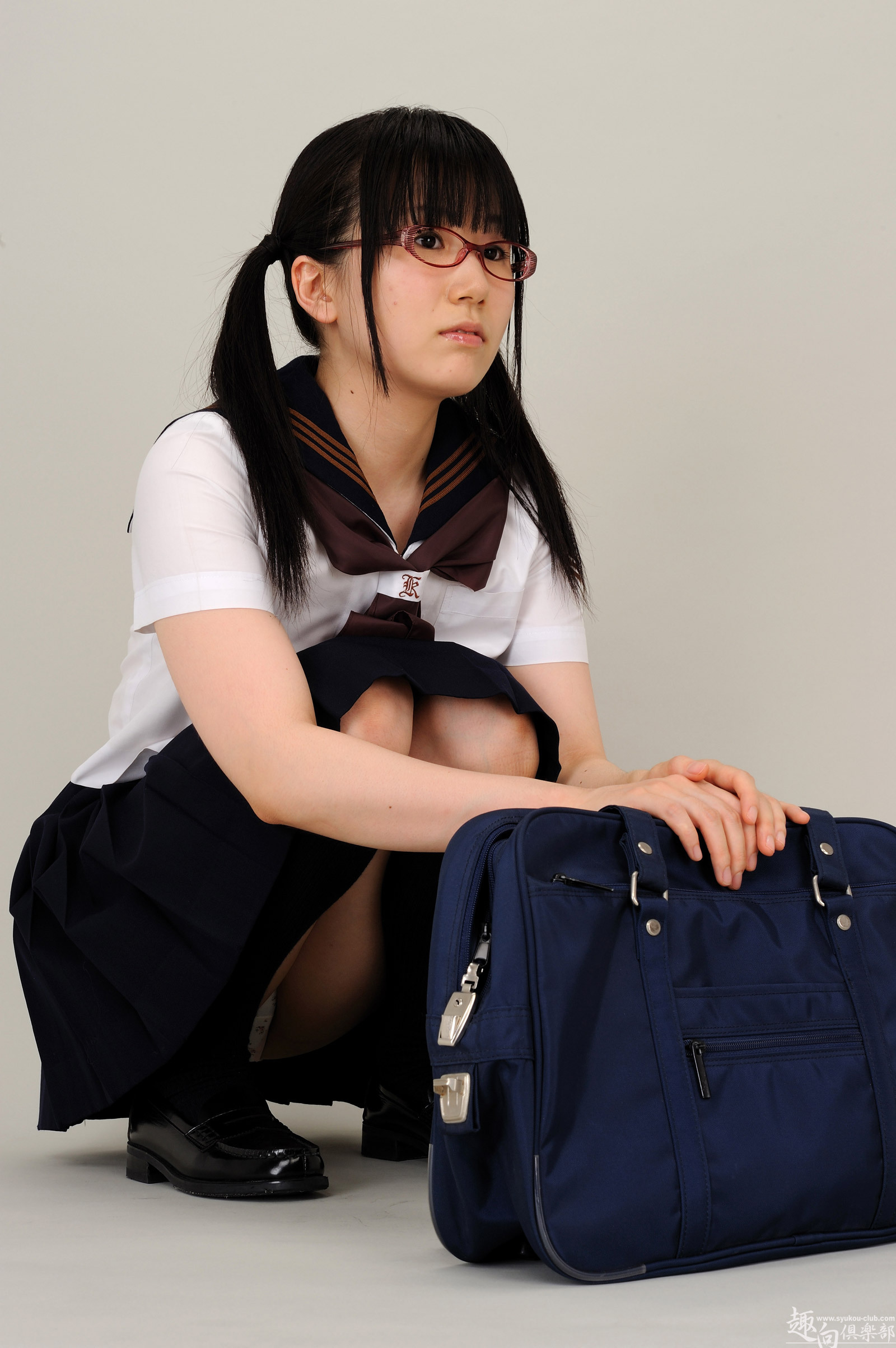 [Syukou-Club] 2013.05.22 制服少女15 仲上