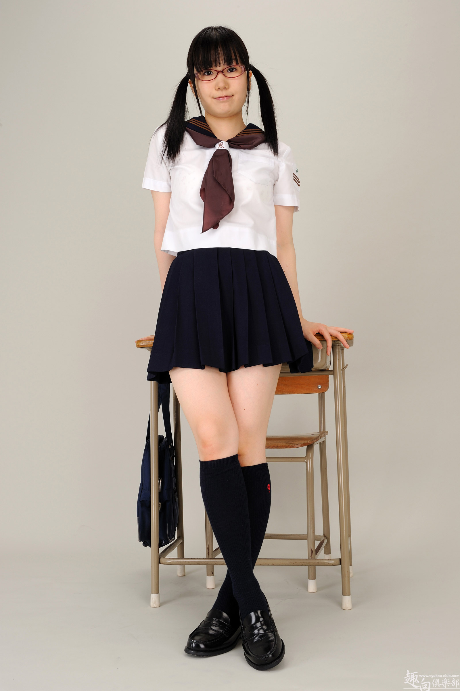 [Syukou-Club] 2013.05.22 制服少女15 仲上