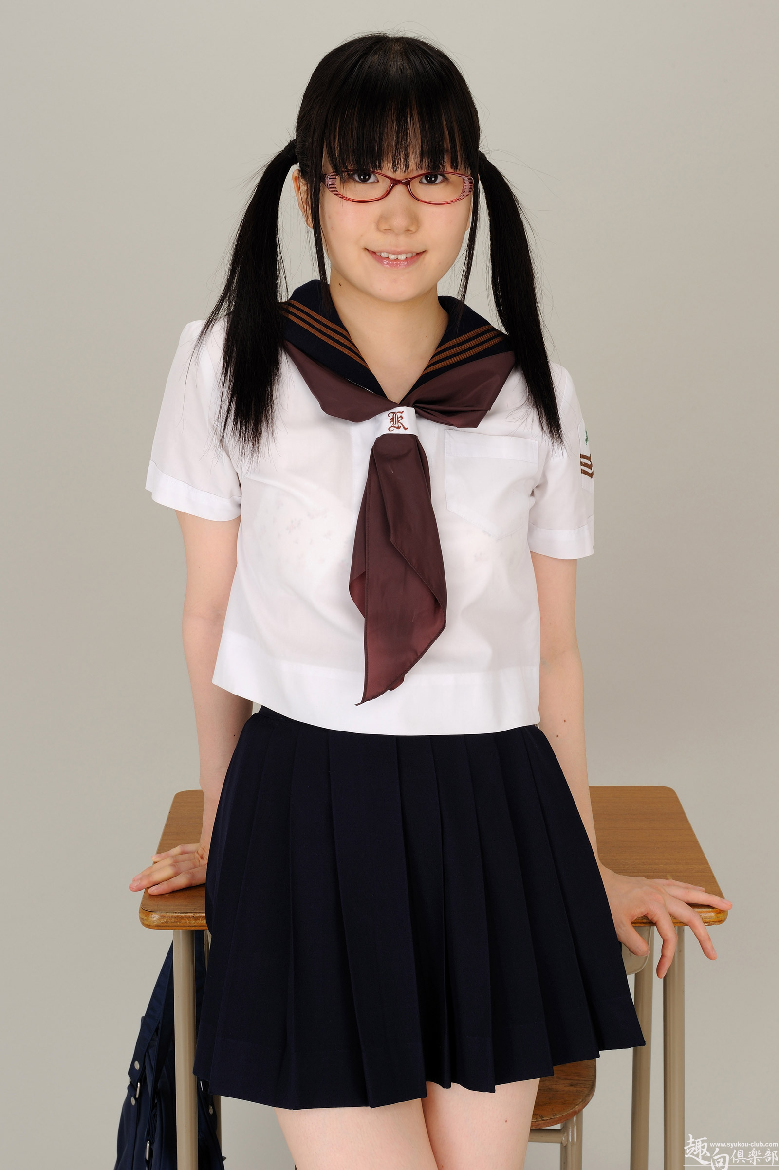 [Syukou-Club] 2013.05.22 制服少女15 仲上