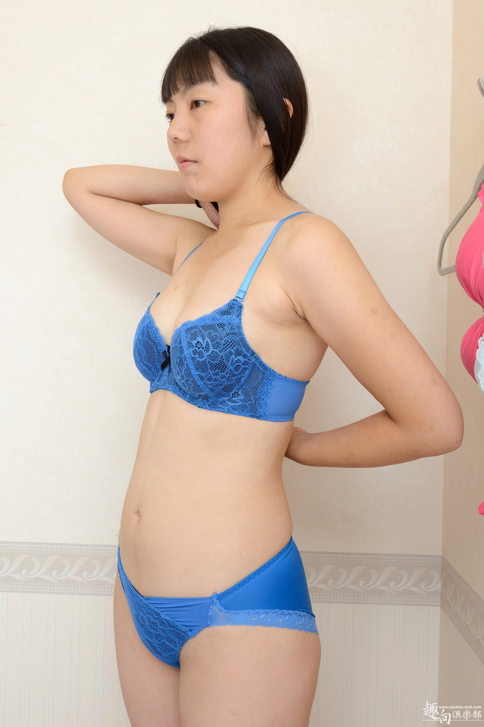 [Syukou-Club] 2013.07.26 下著試著室 NO.647 秋山真子