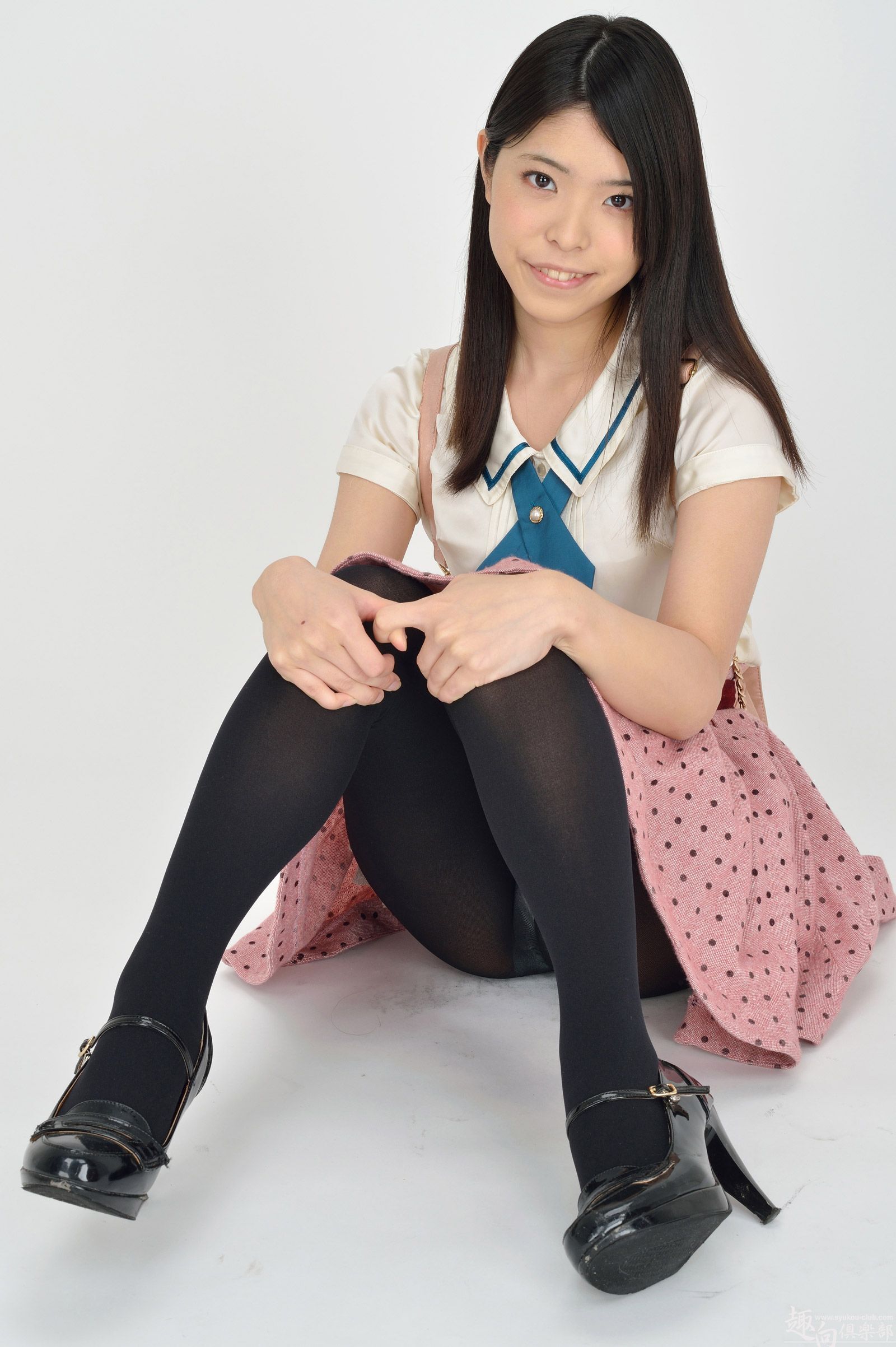 [Syukou-Club] 処女性 No.020 渡里麻穇 日本丝袜美女