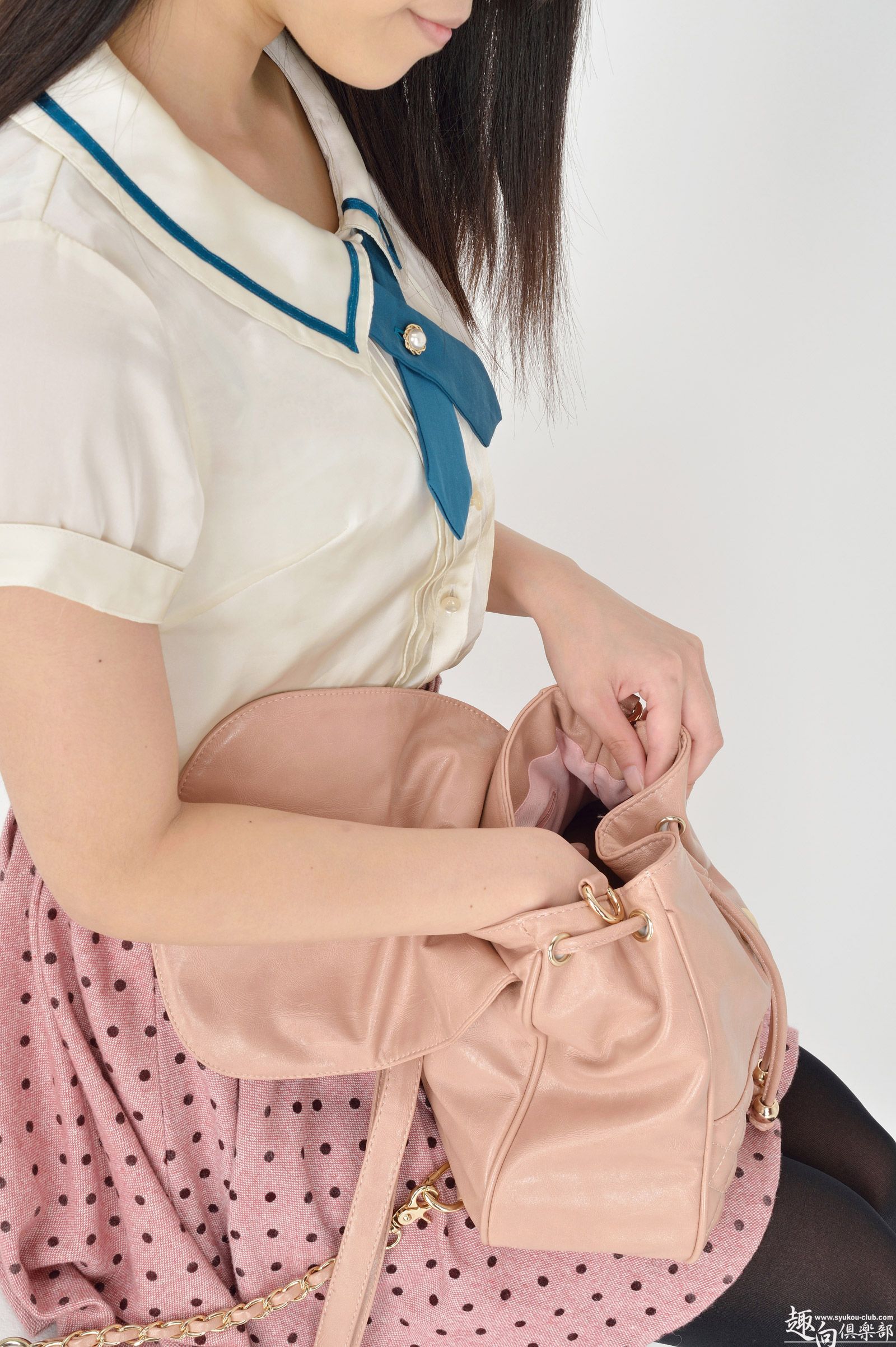 [Syukou-Club] 処女性 No.020 渡里麻穇 日本丝袜美女