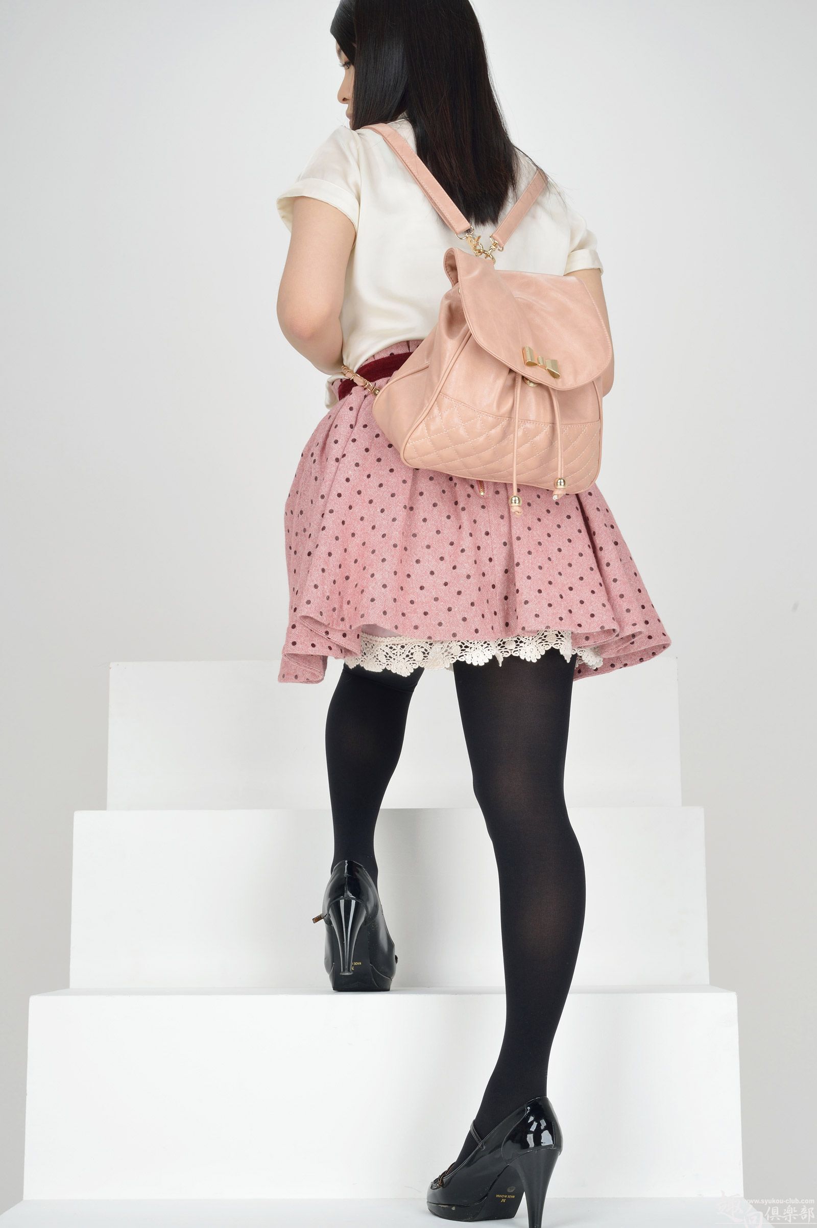 [Syukou-Club] 処女性 No.020 渡里麻穇 日本丝袜美女