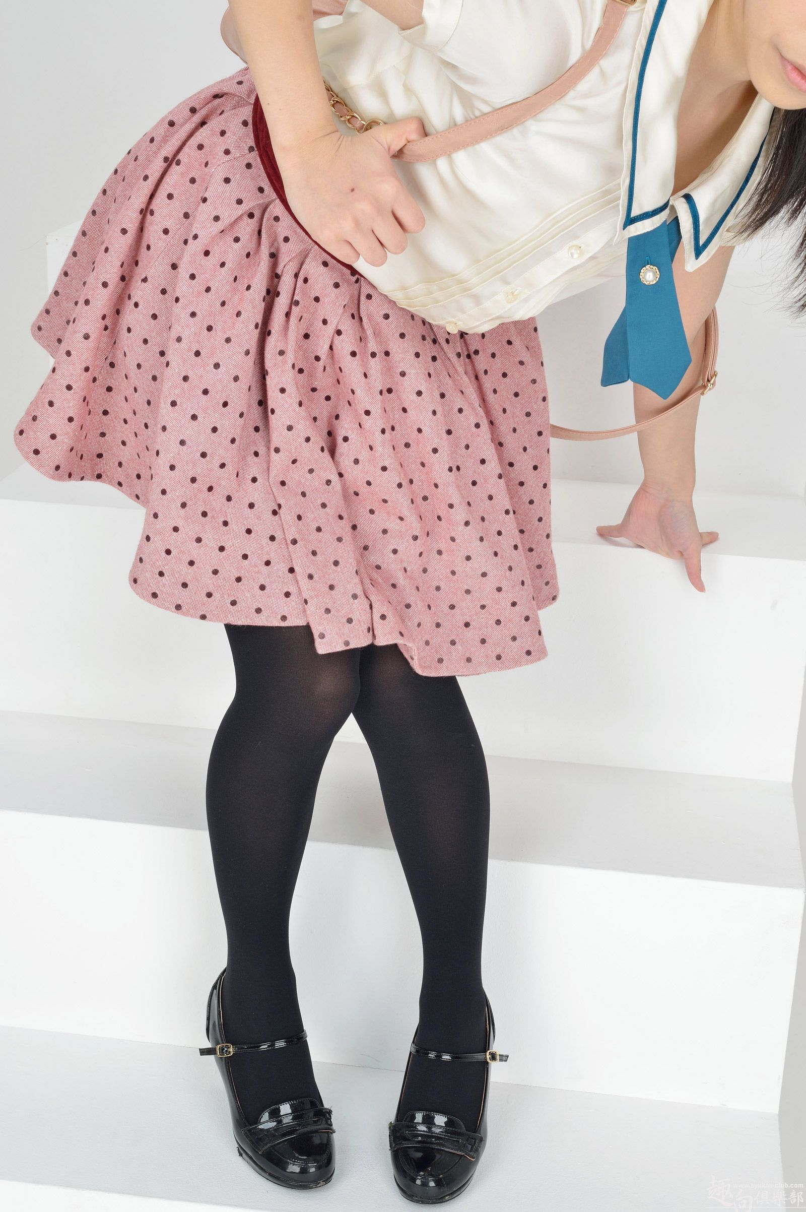 [Syukou-Club] 処女性 No.020 渡里麻穇 日本丝袜美女