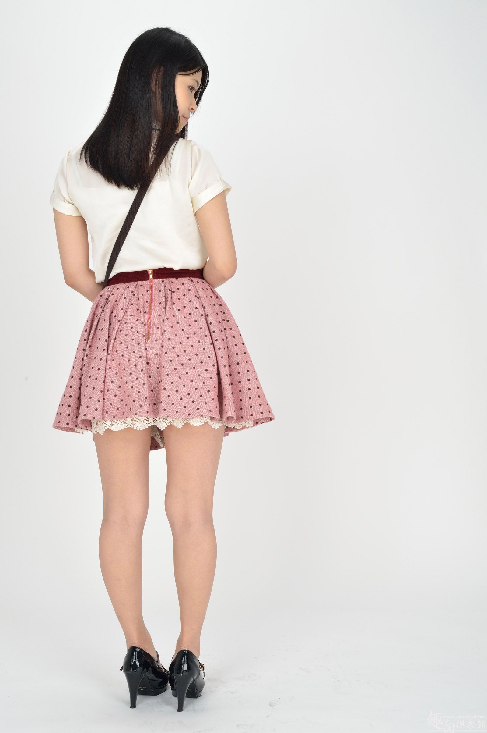 [Syukou-Club] 処女性 No.020 渡里麻穇 日本丝袜美女