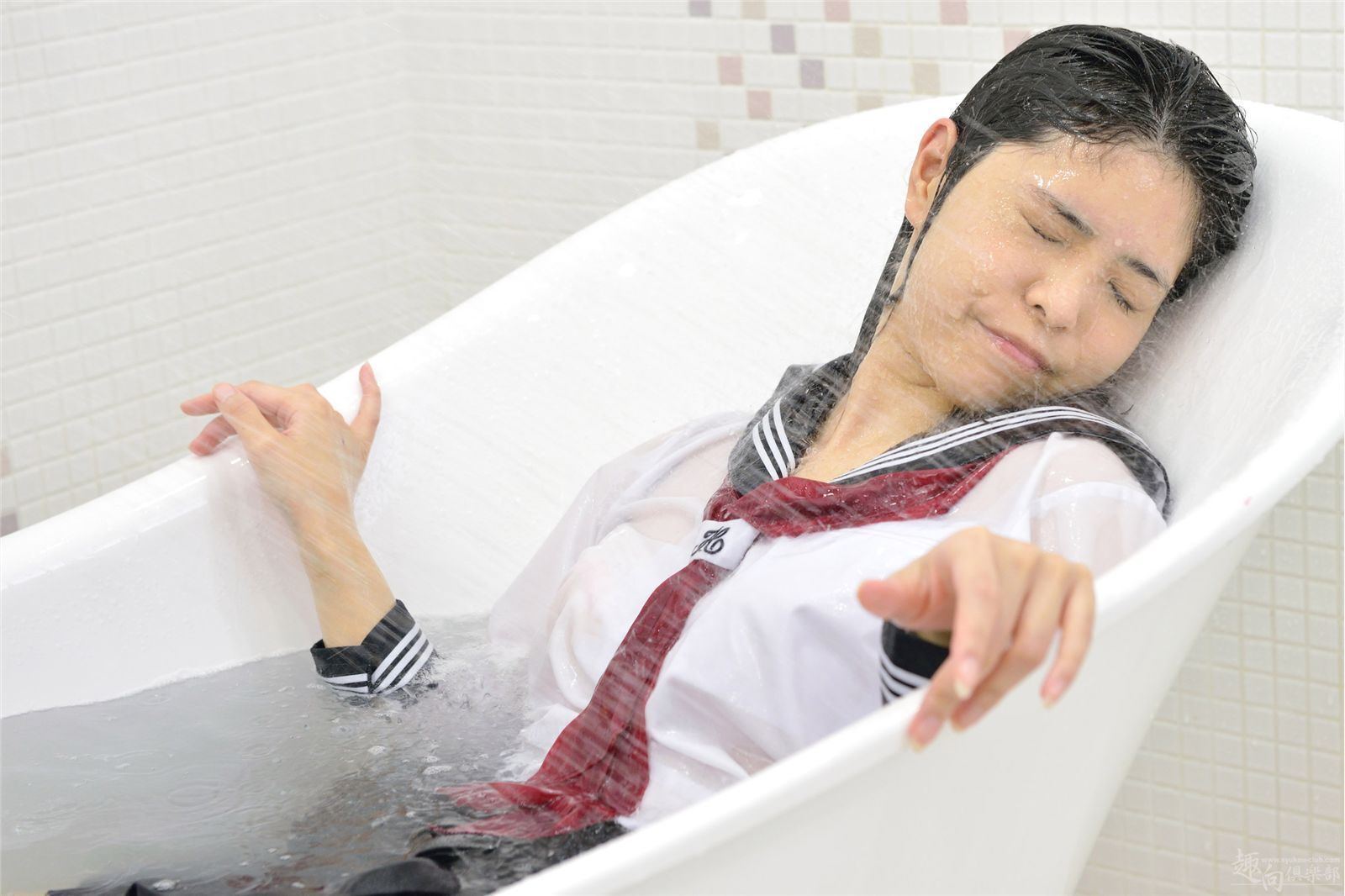 渡里麻穂 [Syukou-Club] WET No.078性感丝袜美女