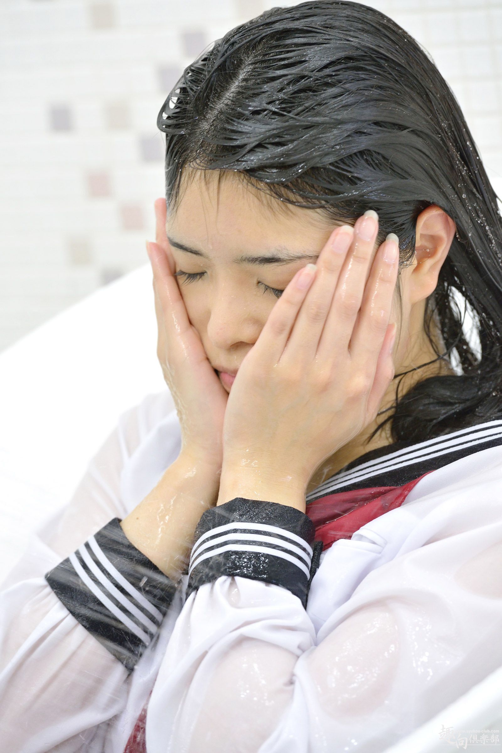 渡里麻穂 [Syukou-Club] WET No.078性感丝袜美女