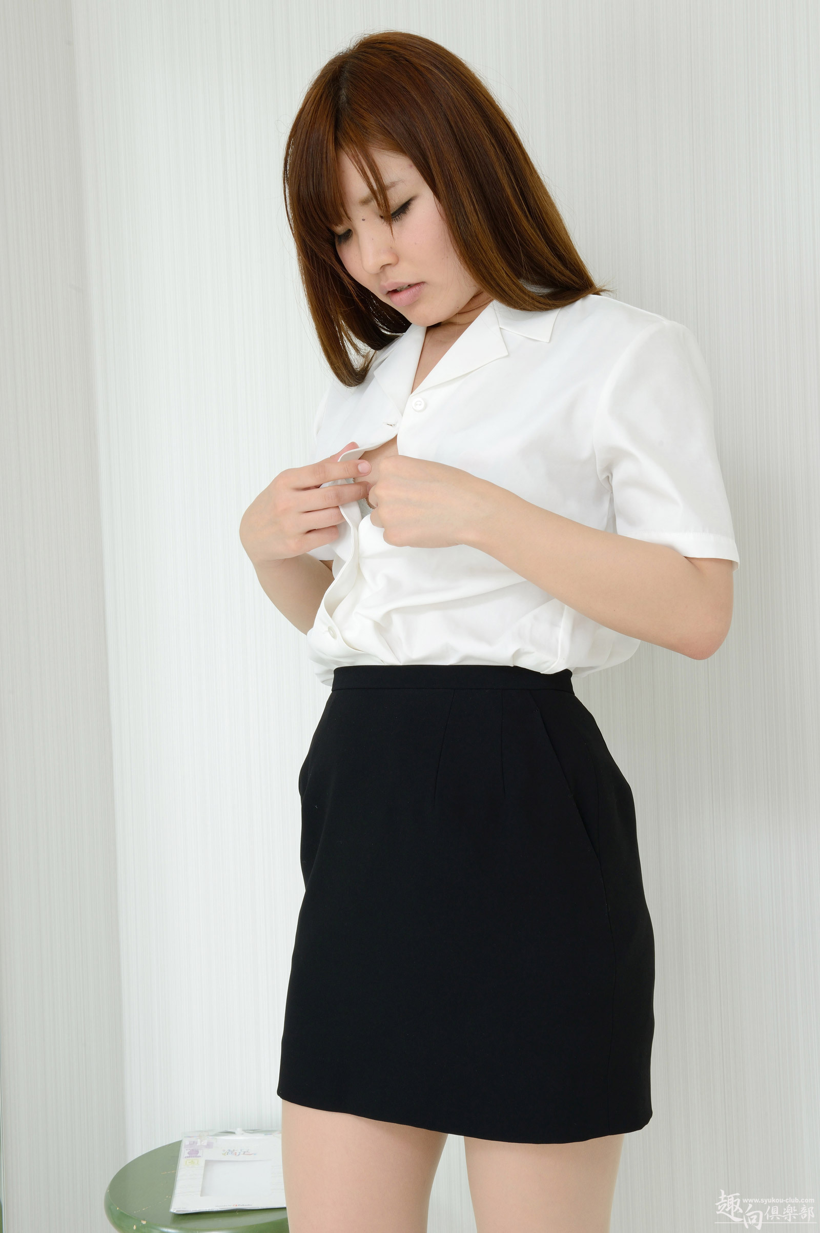 [Syukou-Club]  Pantyhose No.101 パンスト穿き替え 友利ルナ