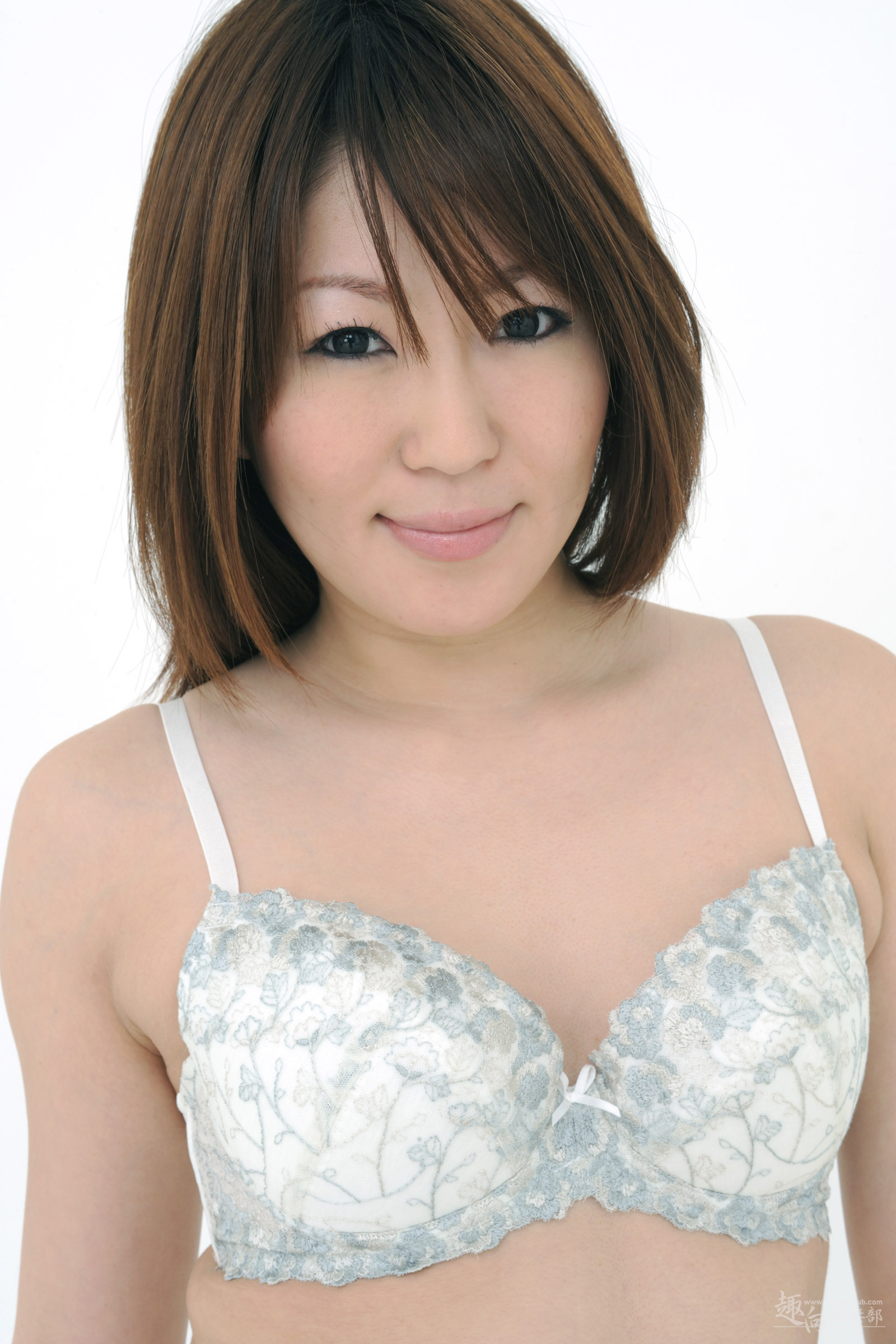 [Syukou-Club] 2013.10.10 No.148 初脱ぎ人妻 くれは沙弥