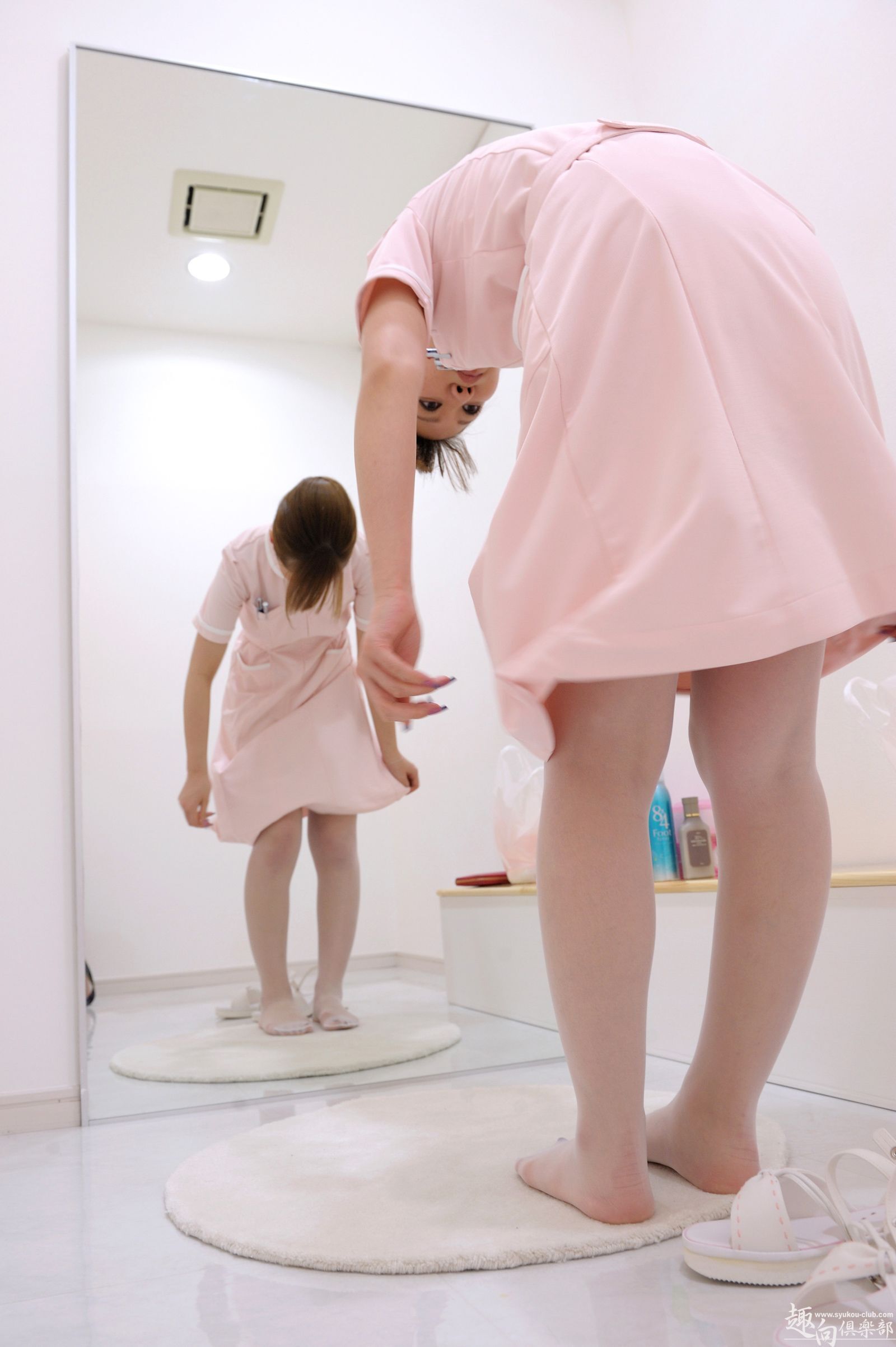 白衣丝袜美女脱换衣服  [趣向俱乐部]Syukou-Club