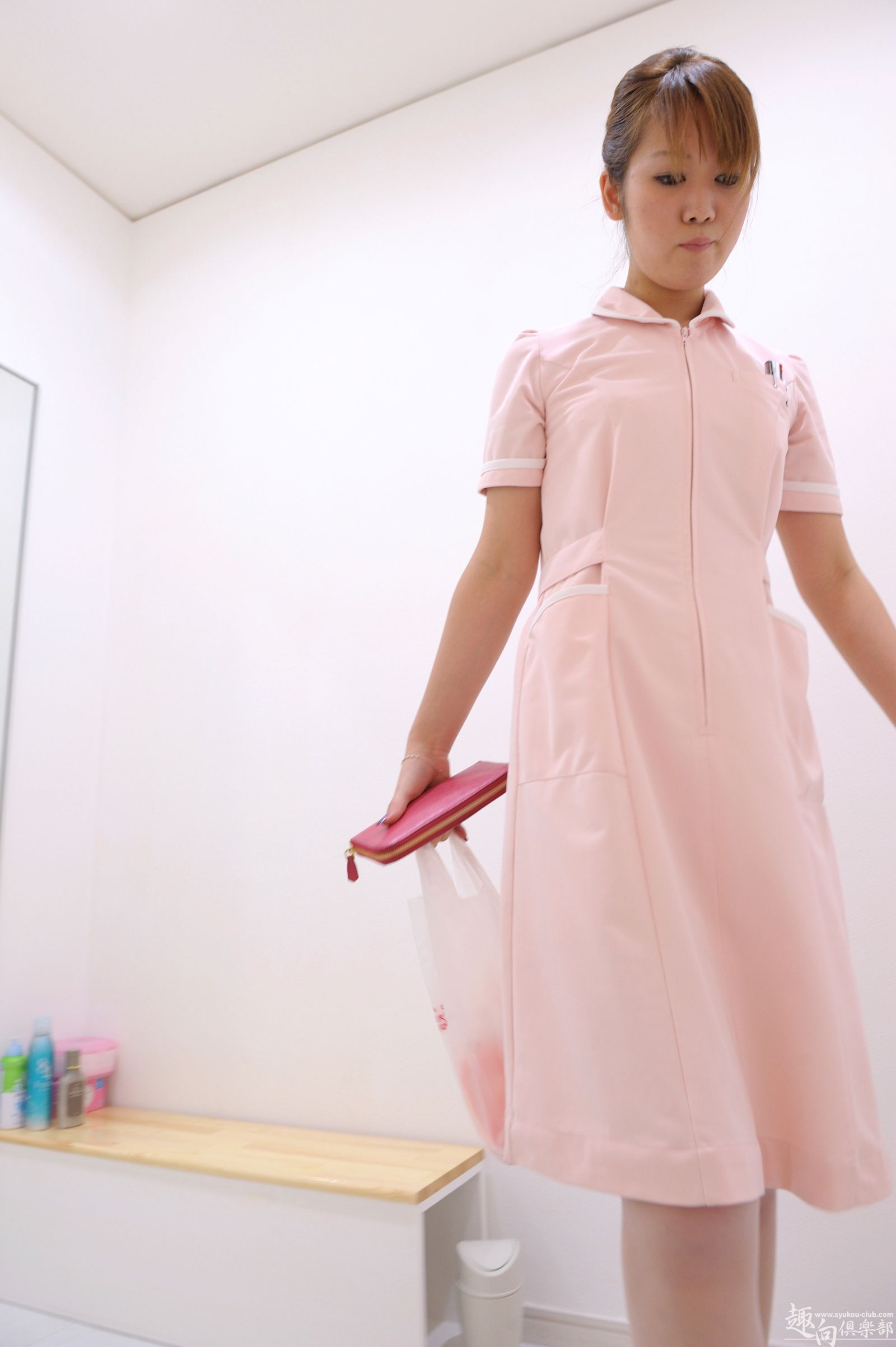 白衣丝袜美女脱换衣服  [趣向俱乐部]Syukou-Club