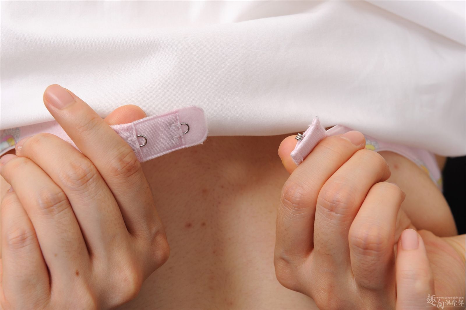 [Syukou-Club]  SEI-016 【制服少女16】 階段羞恥ヌー